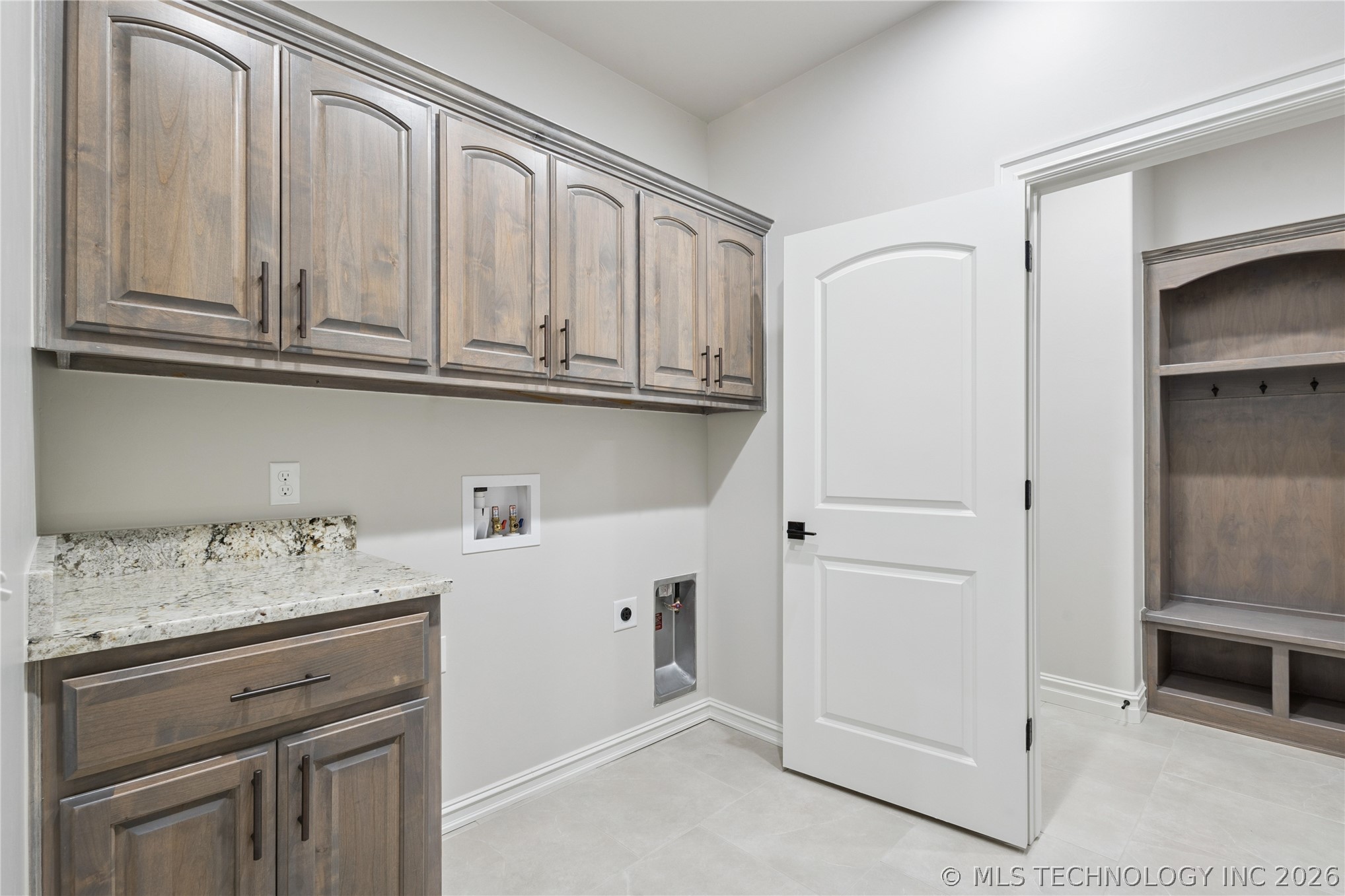 8167 S White Fang Court Property Photo 44