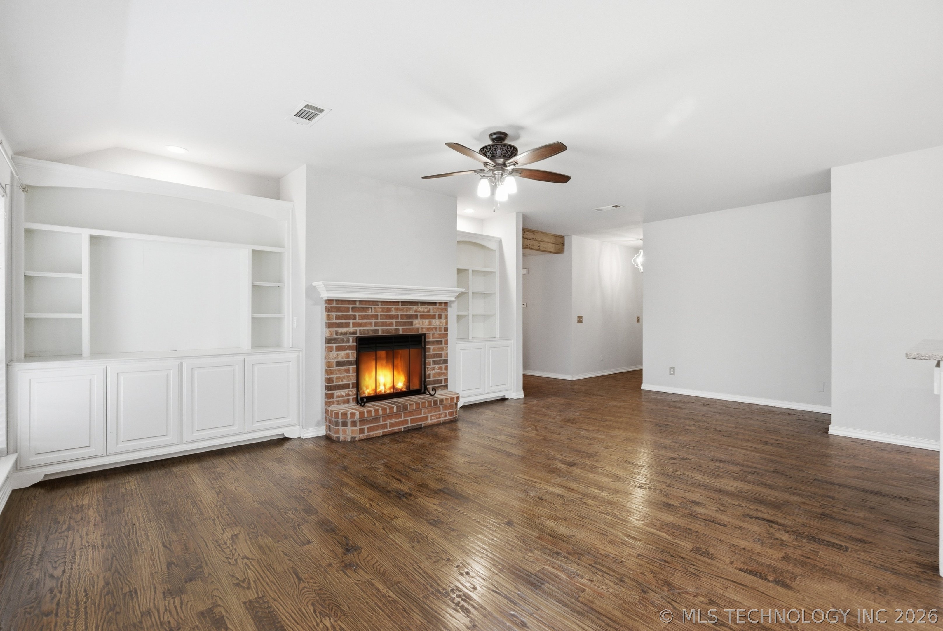 10305 N 115th East Avenue Property Photo 13