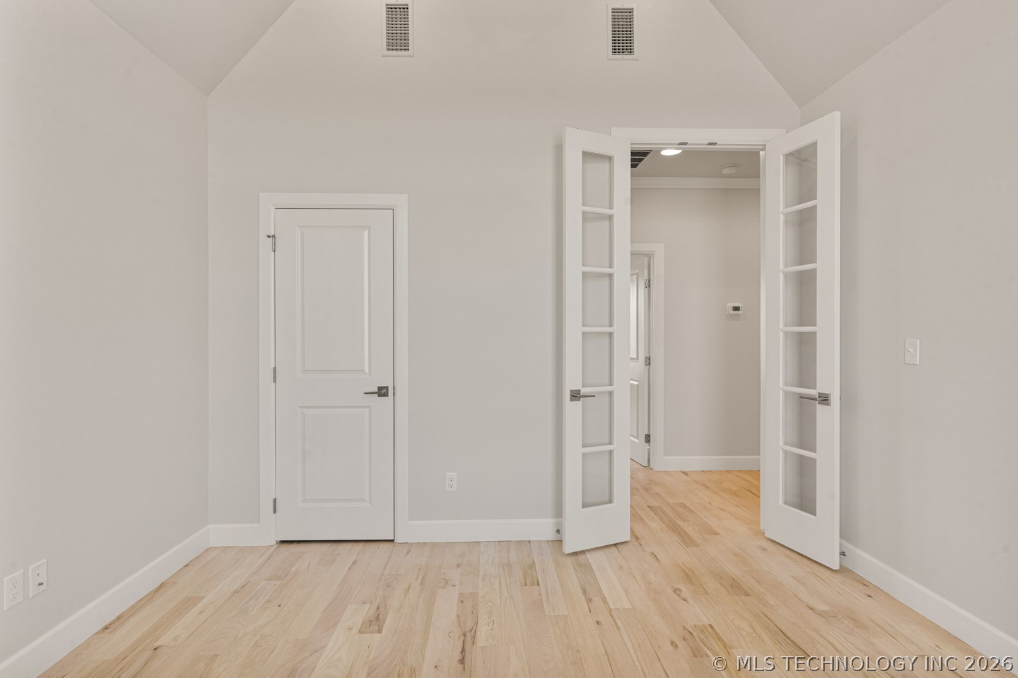 16412 S 1st East Court Property Photo 6