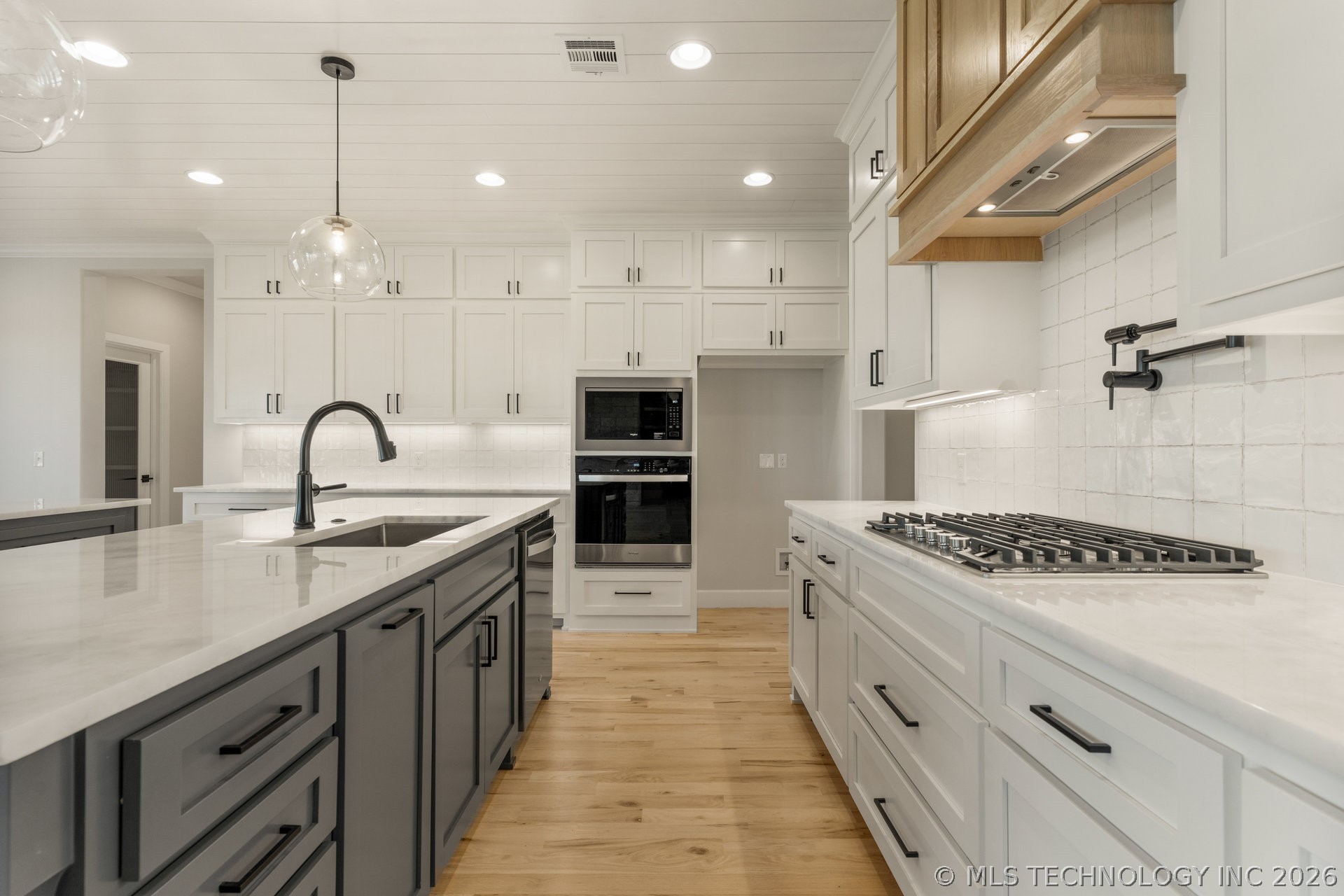 103 W 164th Place S Property Photo 14