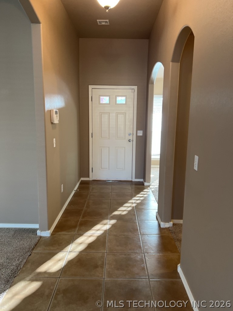 4762 S 203rd East Avenue Property Photo 2