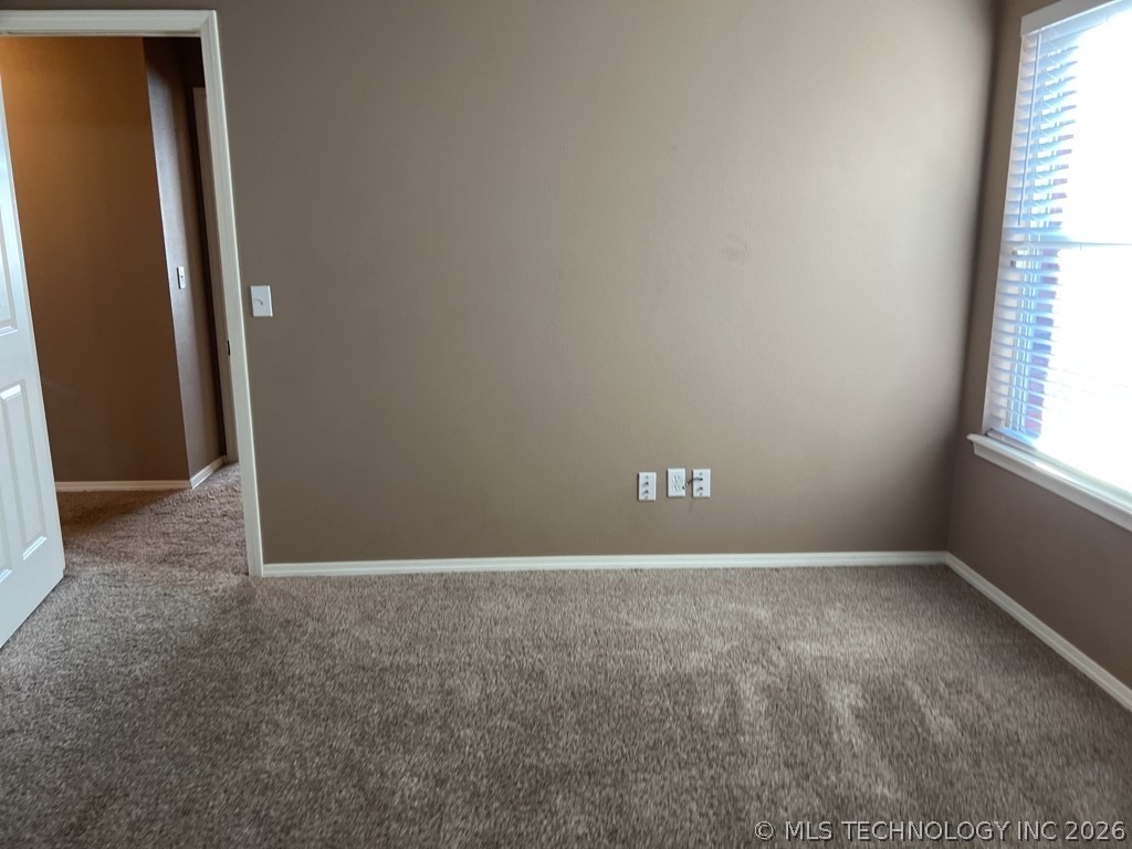 4762 S 203rd East Avenue Property Photo 12