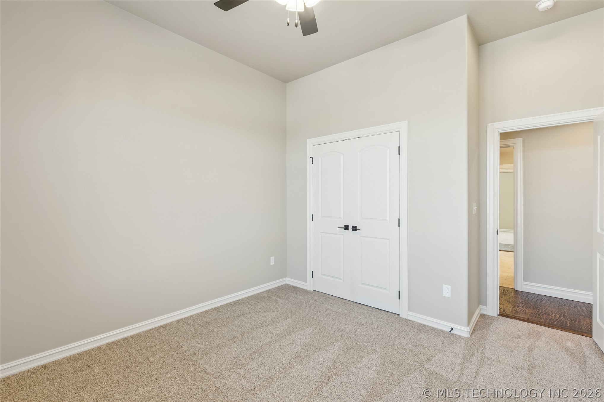 114 W 165th Street S Property Photo 25