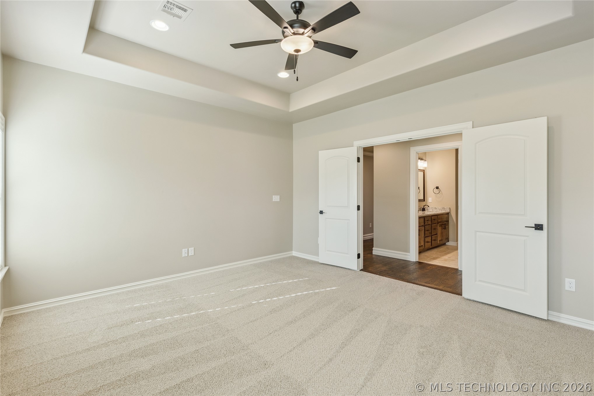114 W 165th Street S Property Photo 27