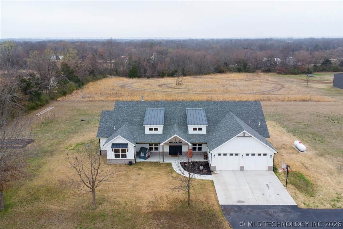 32100 S 4180 Road Property Photo 1