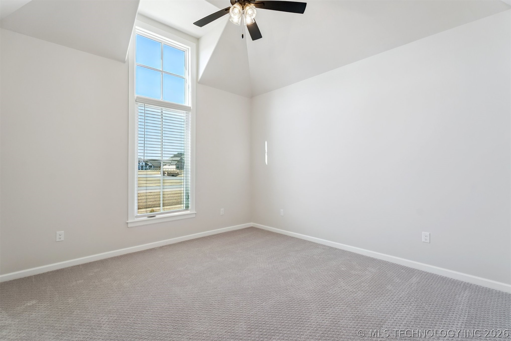 17539 S 52nd East Avenue Property Photo 45