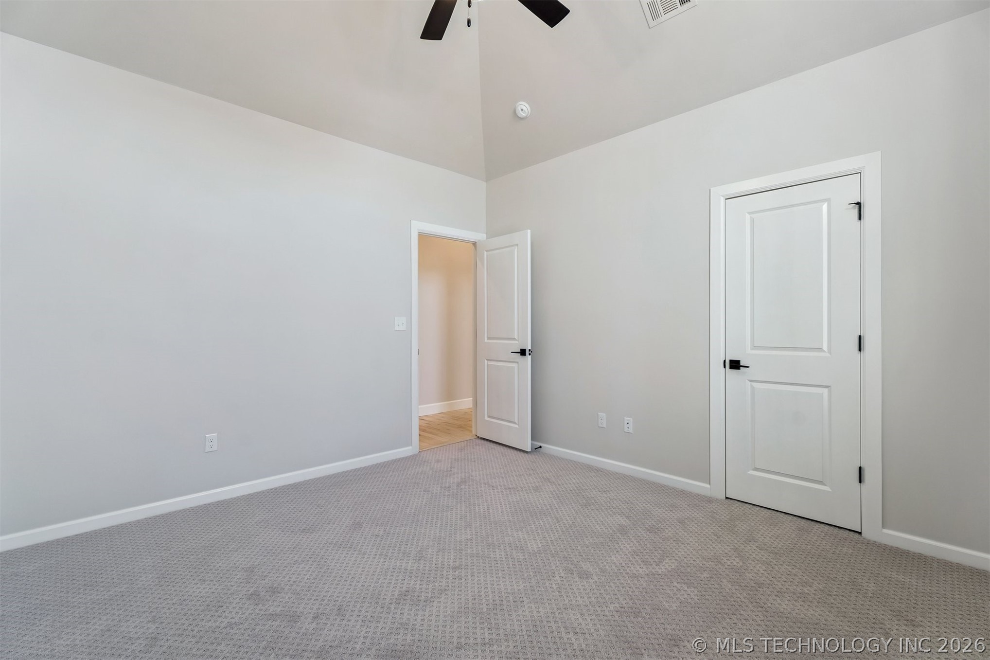 17539 S 52nd East Avenue Property Photo 46