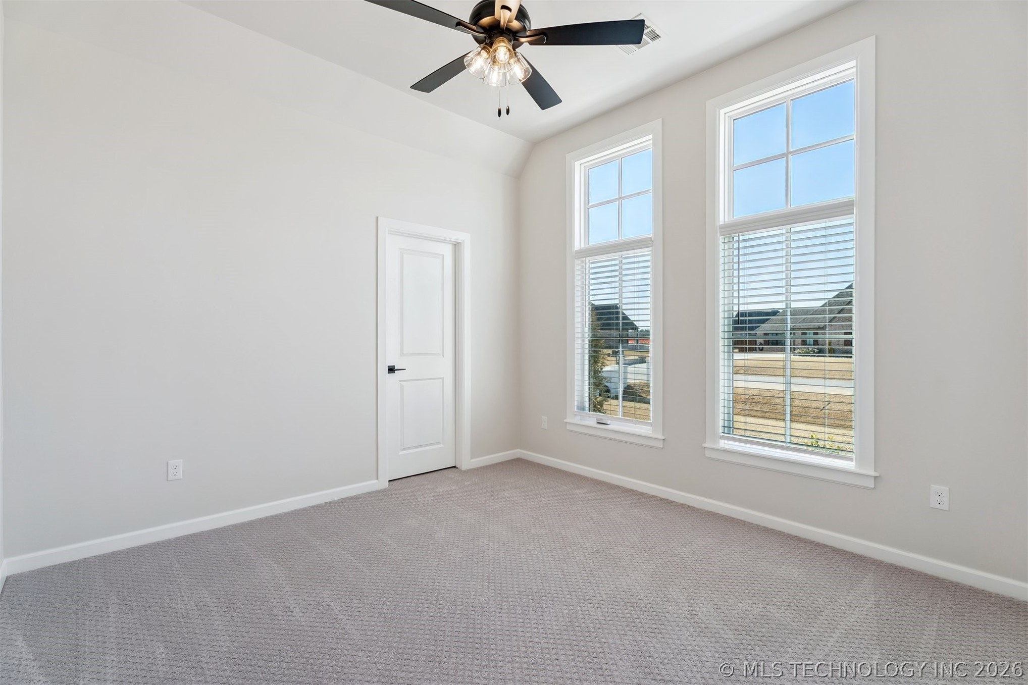17539 S 52nd East Avenue Property Photo 49