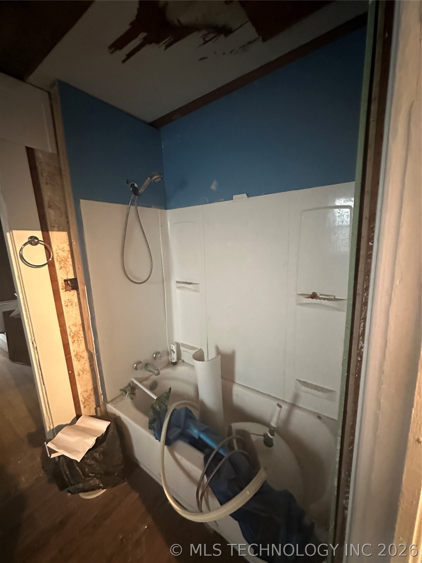201 W Broadway Property Photo 15