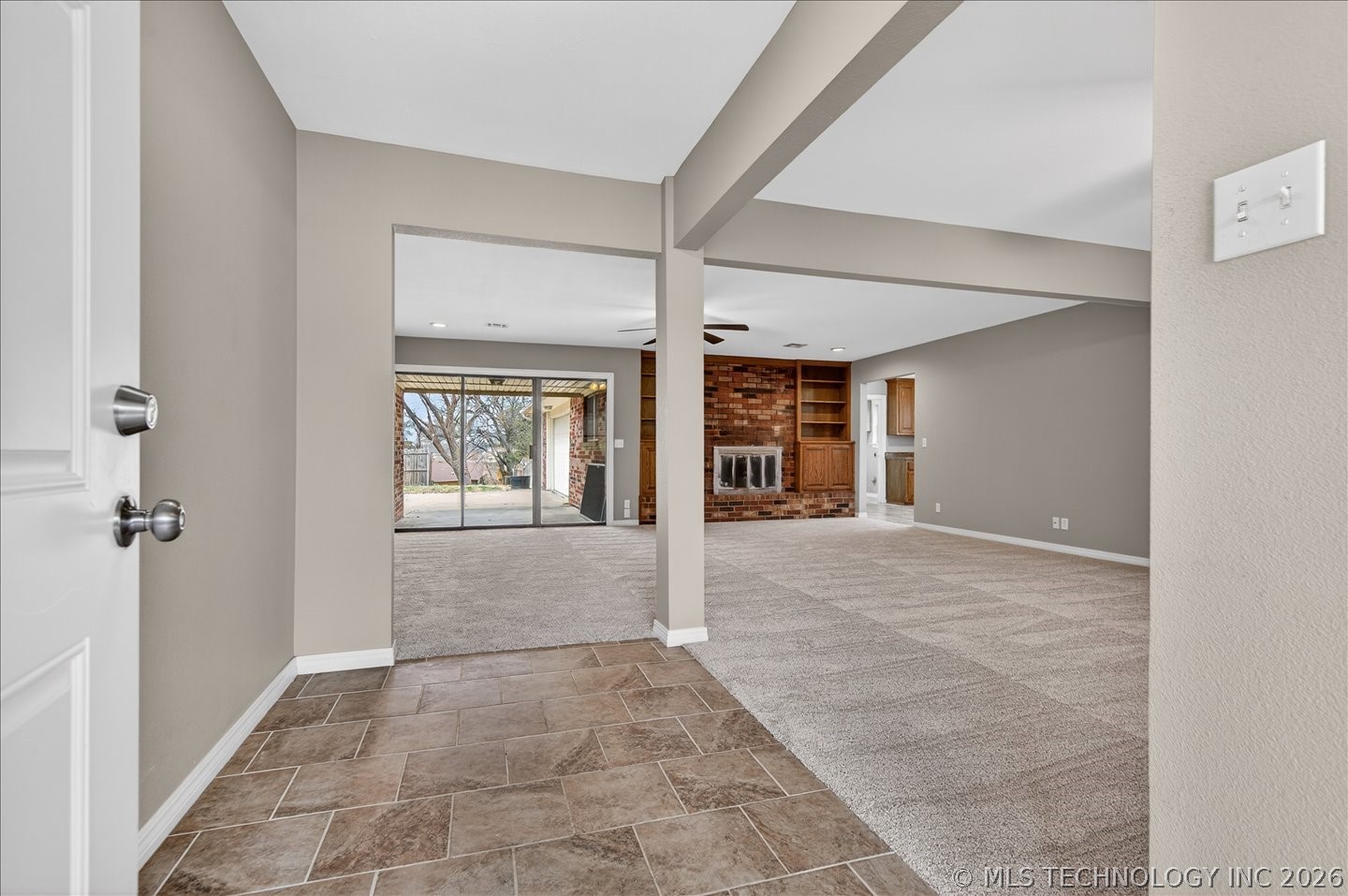 4610 Rolling Meadows Road Property Photo 5