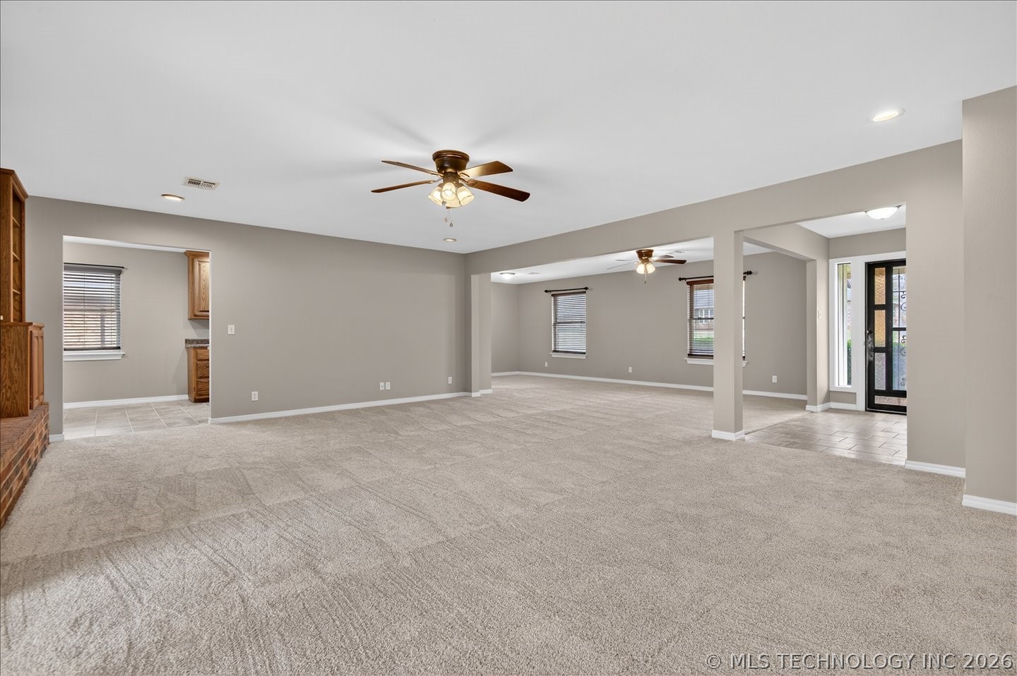 4610 Rolling Meadows Road Property Photo 8