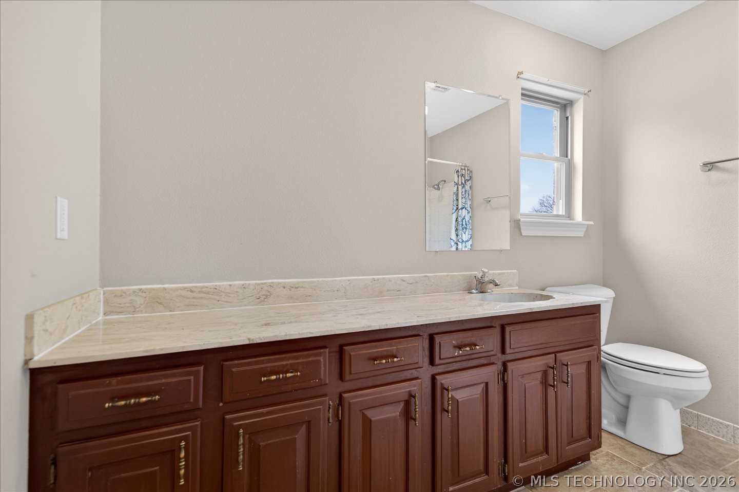 4610 Rolling Meadows Road Property Photo 22