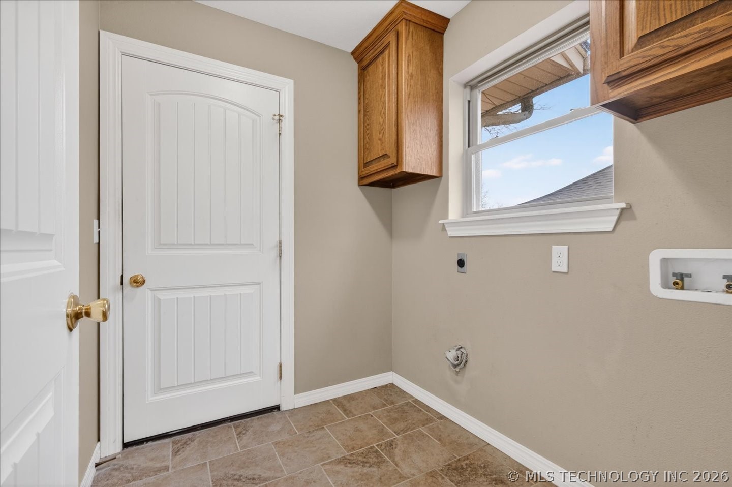4610 Rolling Meadows Road Property Photo 26