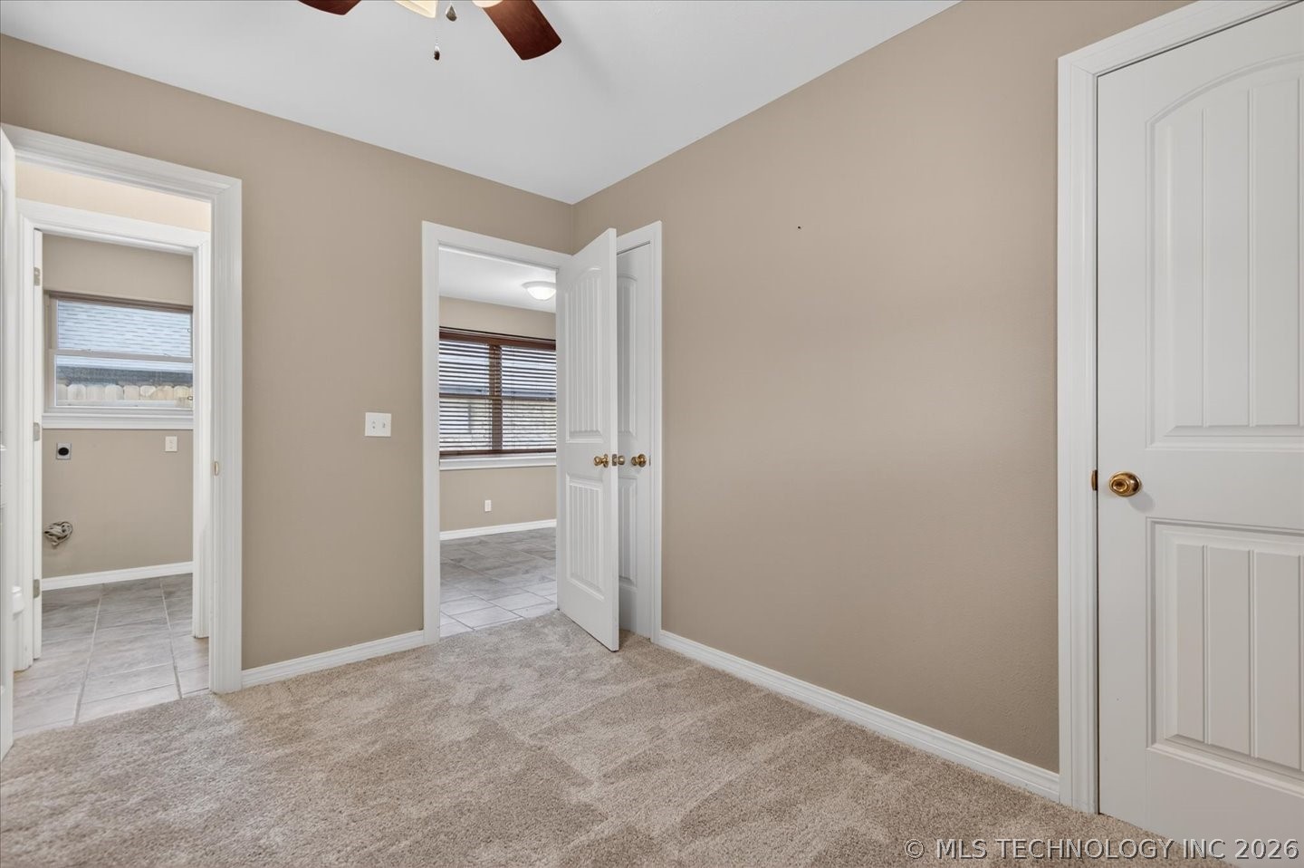 4610 Rolling Meadows Road Property Photo 29