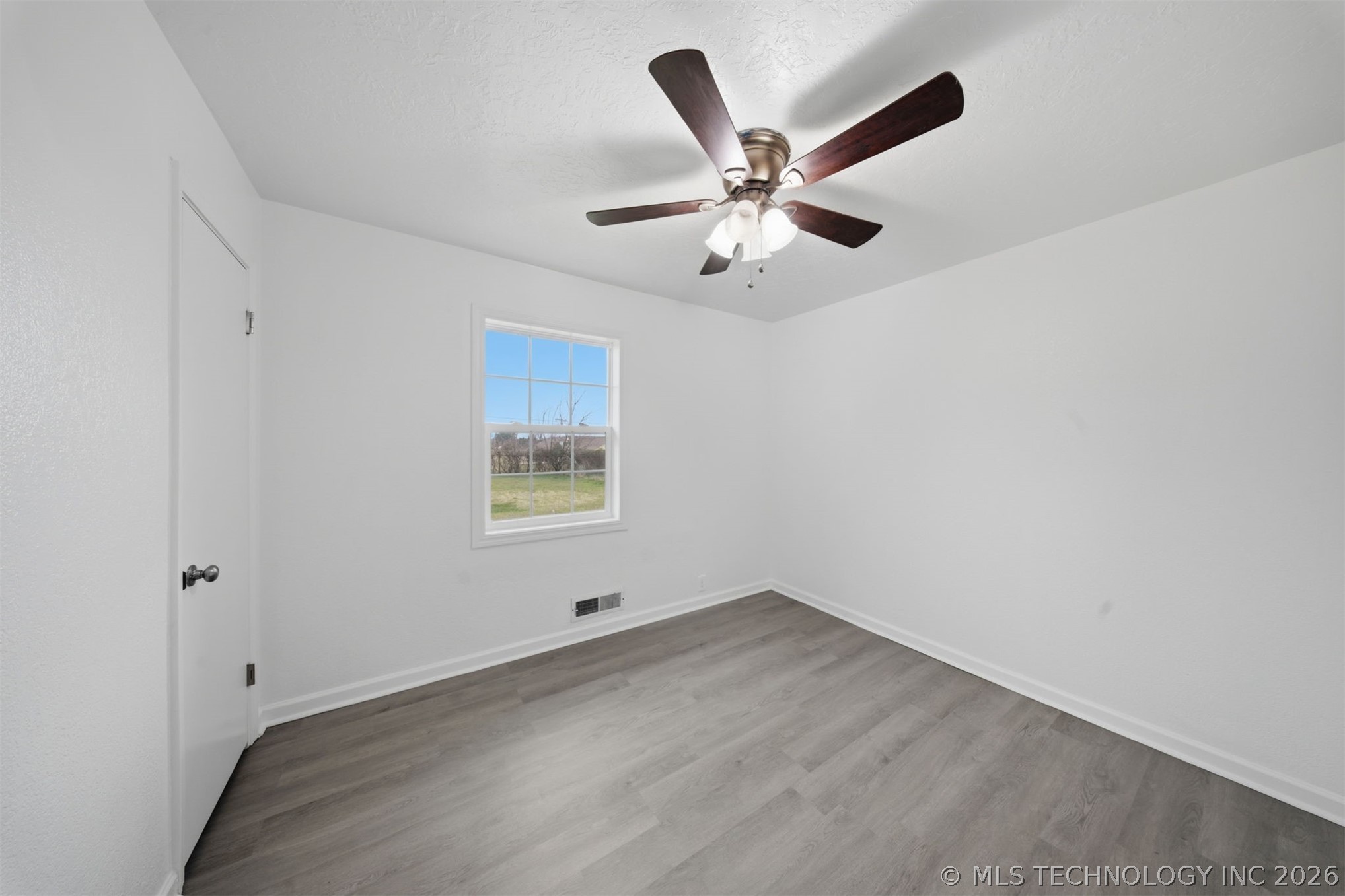 1441 E Cherry Street Property Photo 20