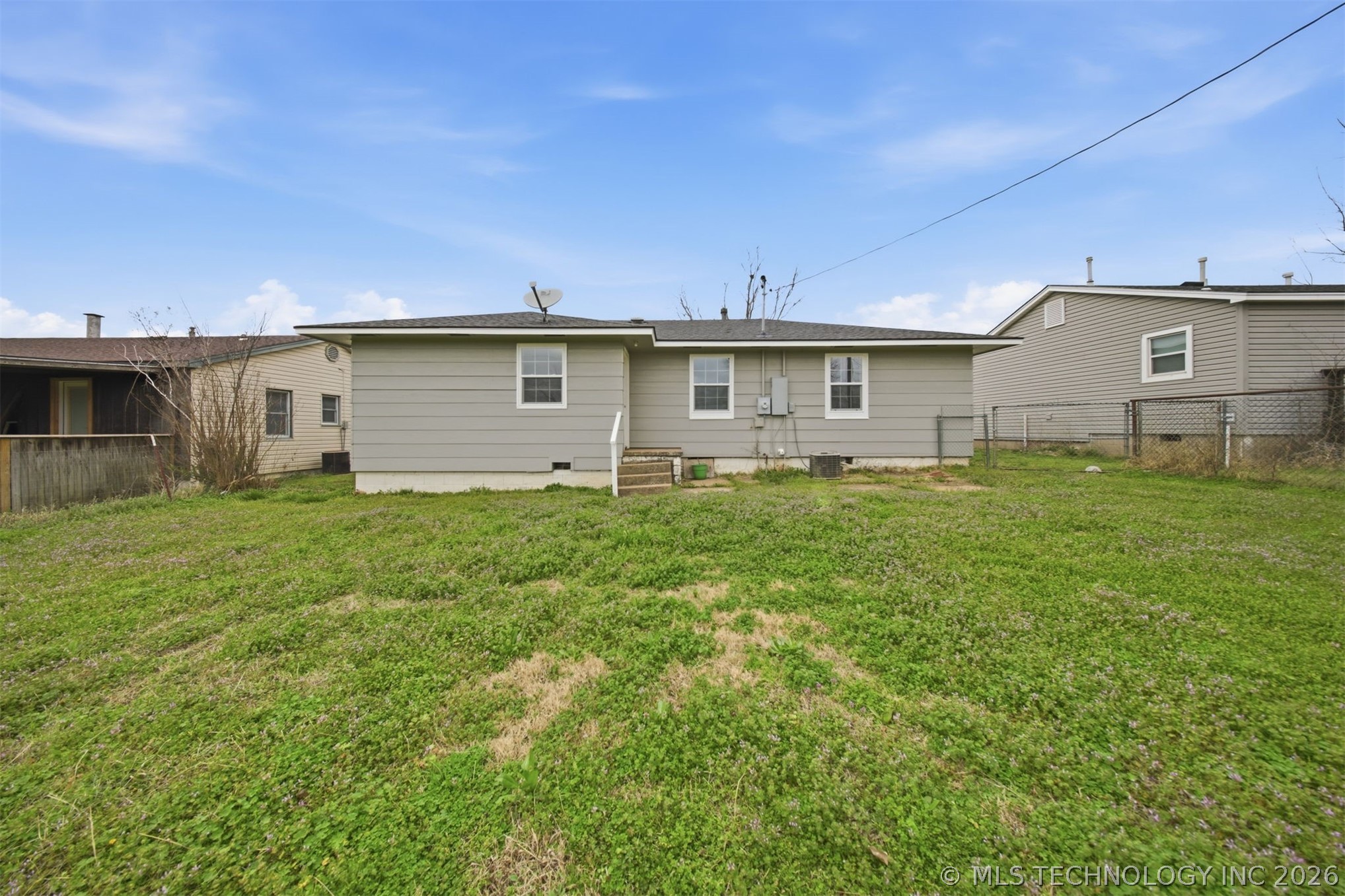 1441 E Cherry Street Property Photo 23