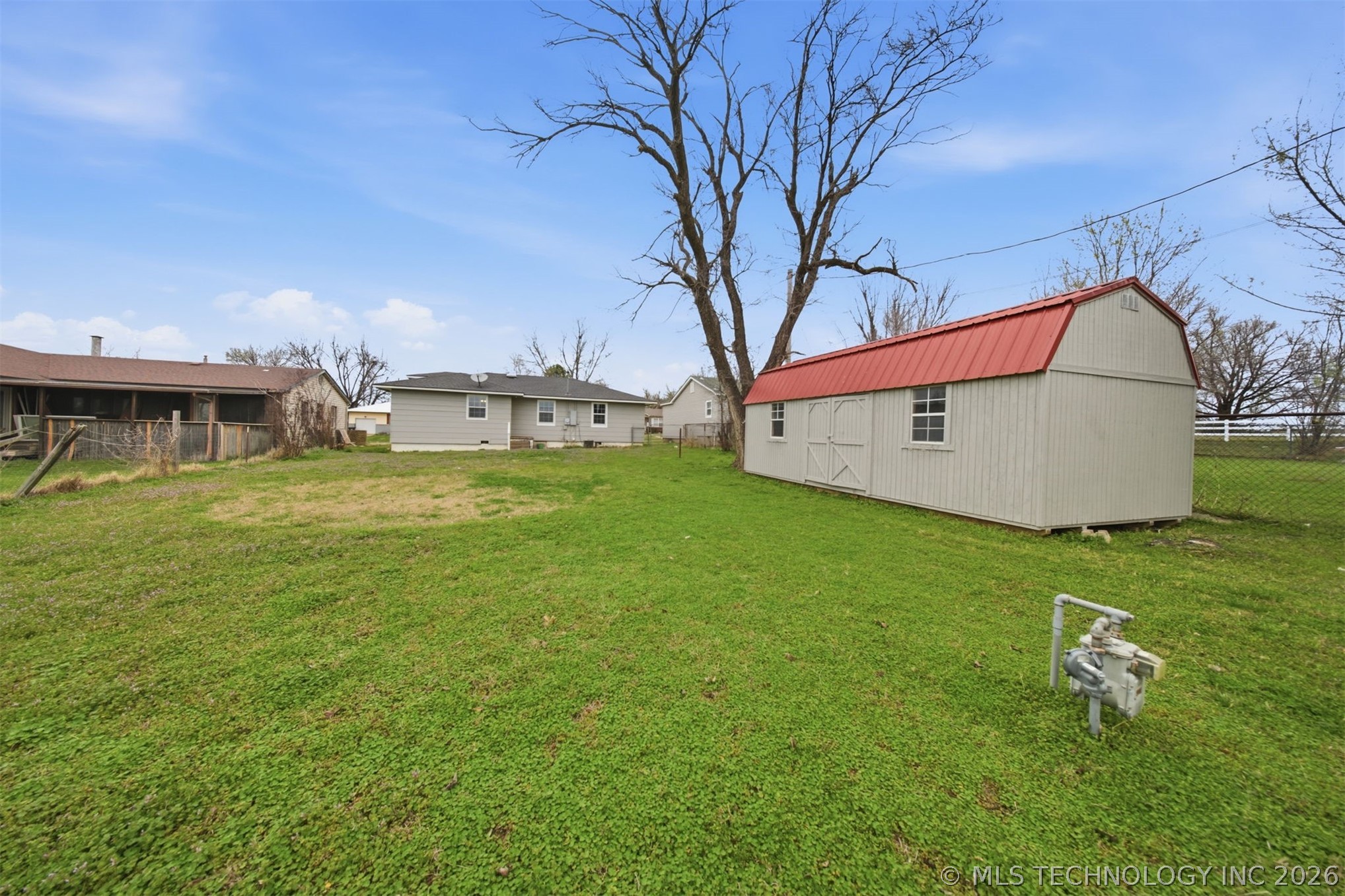 1441 E Cherry Street Property Photo 26