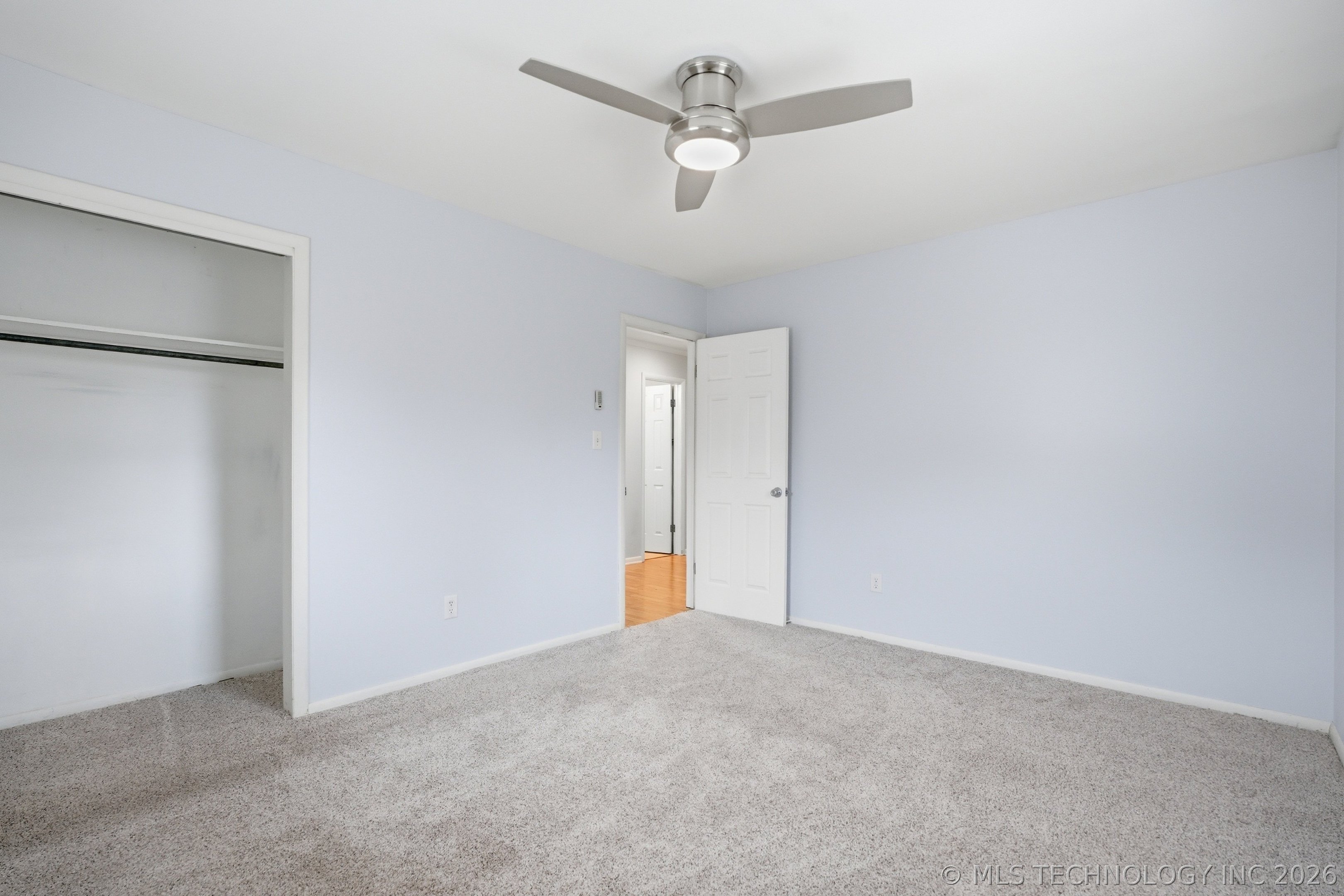 1123 W F Street Property Photo 19