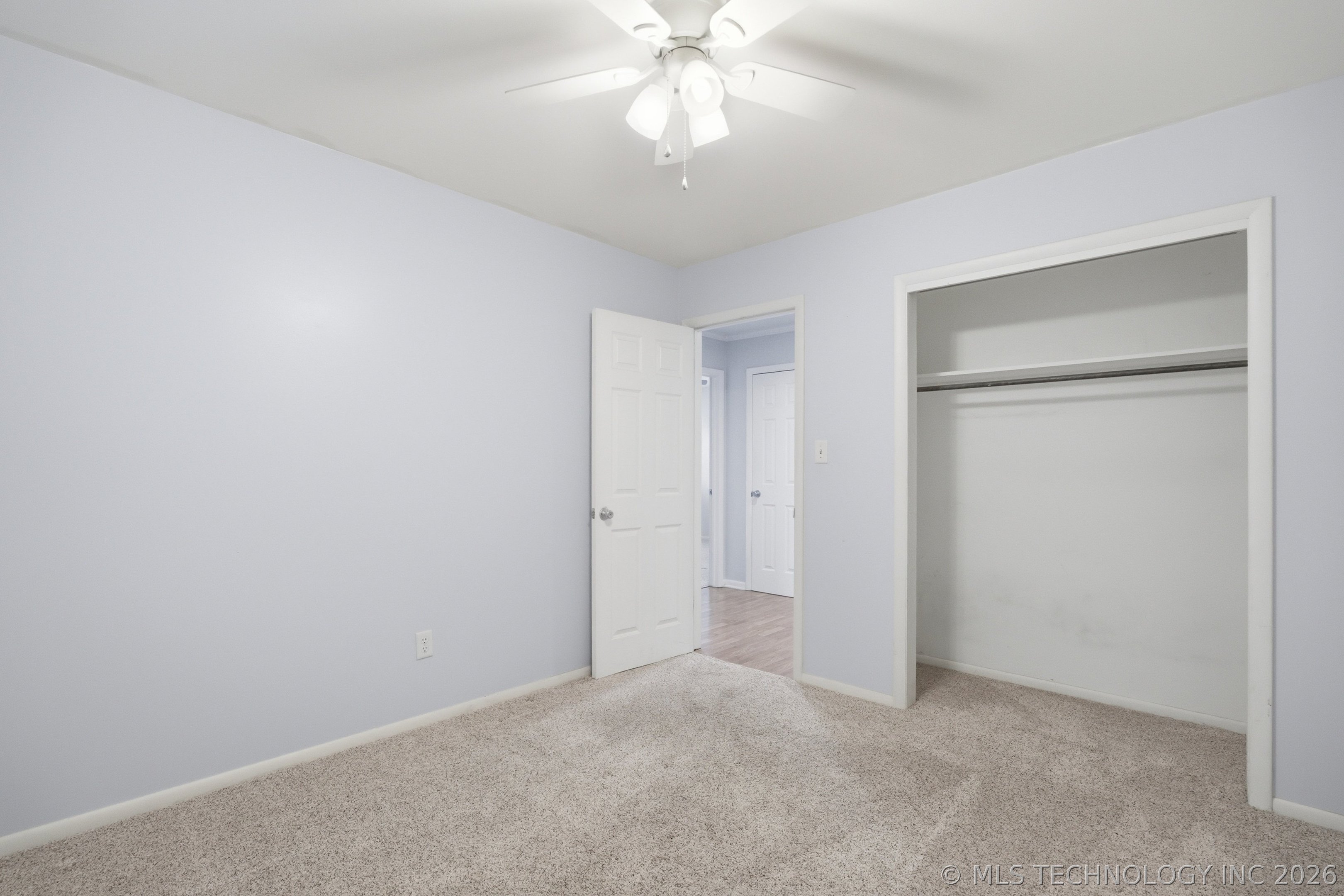 1123 W F Street Property Photo 23