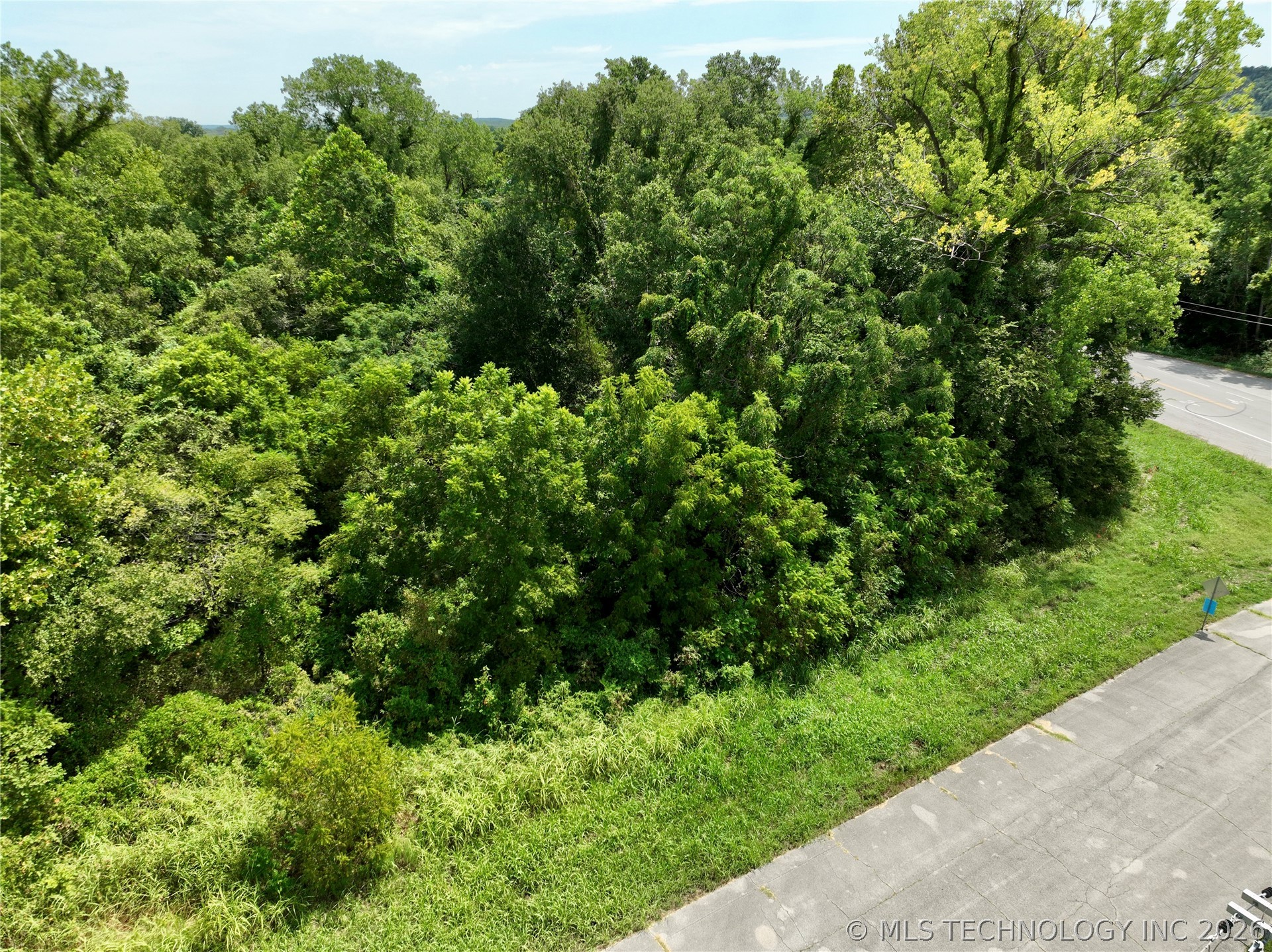 1009 S 220 West Avenue Property Photo 11
