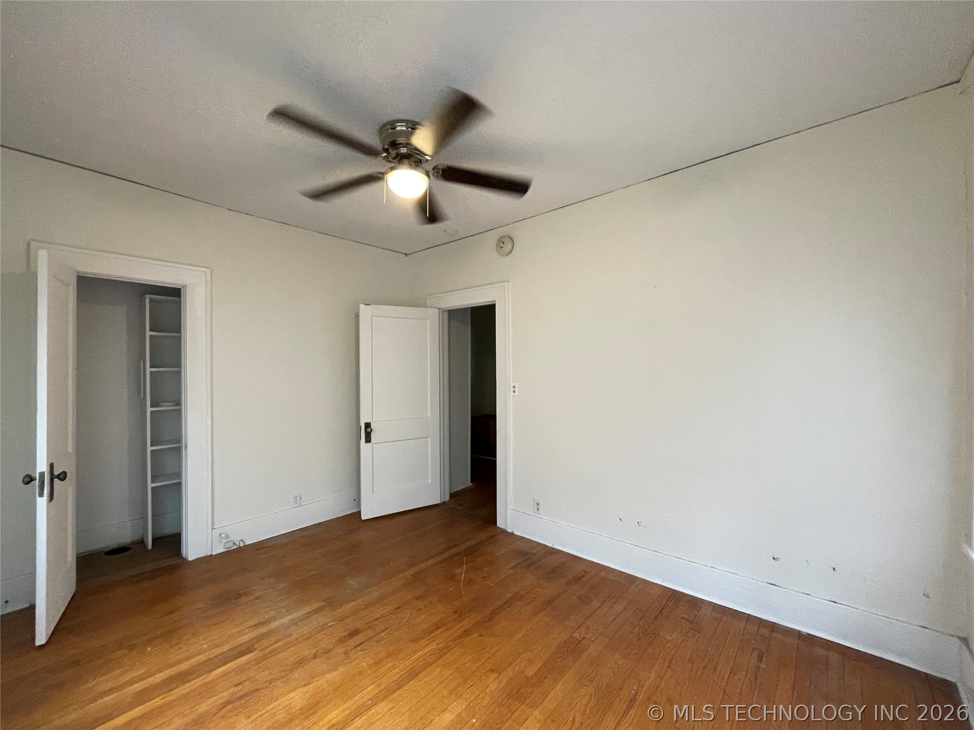 540 S Yorktown Avenue Property Photo 7
