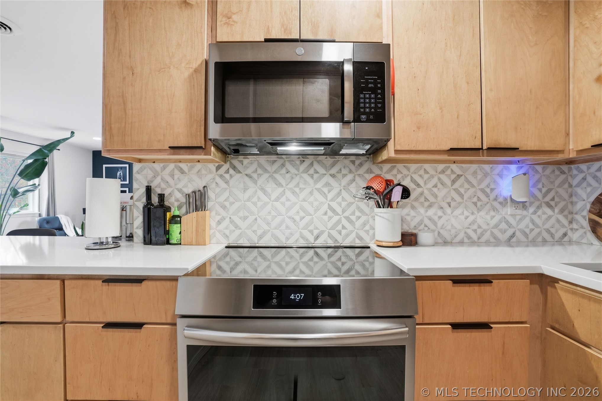 2515 S Florence Avenue 3 Property Photo 17