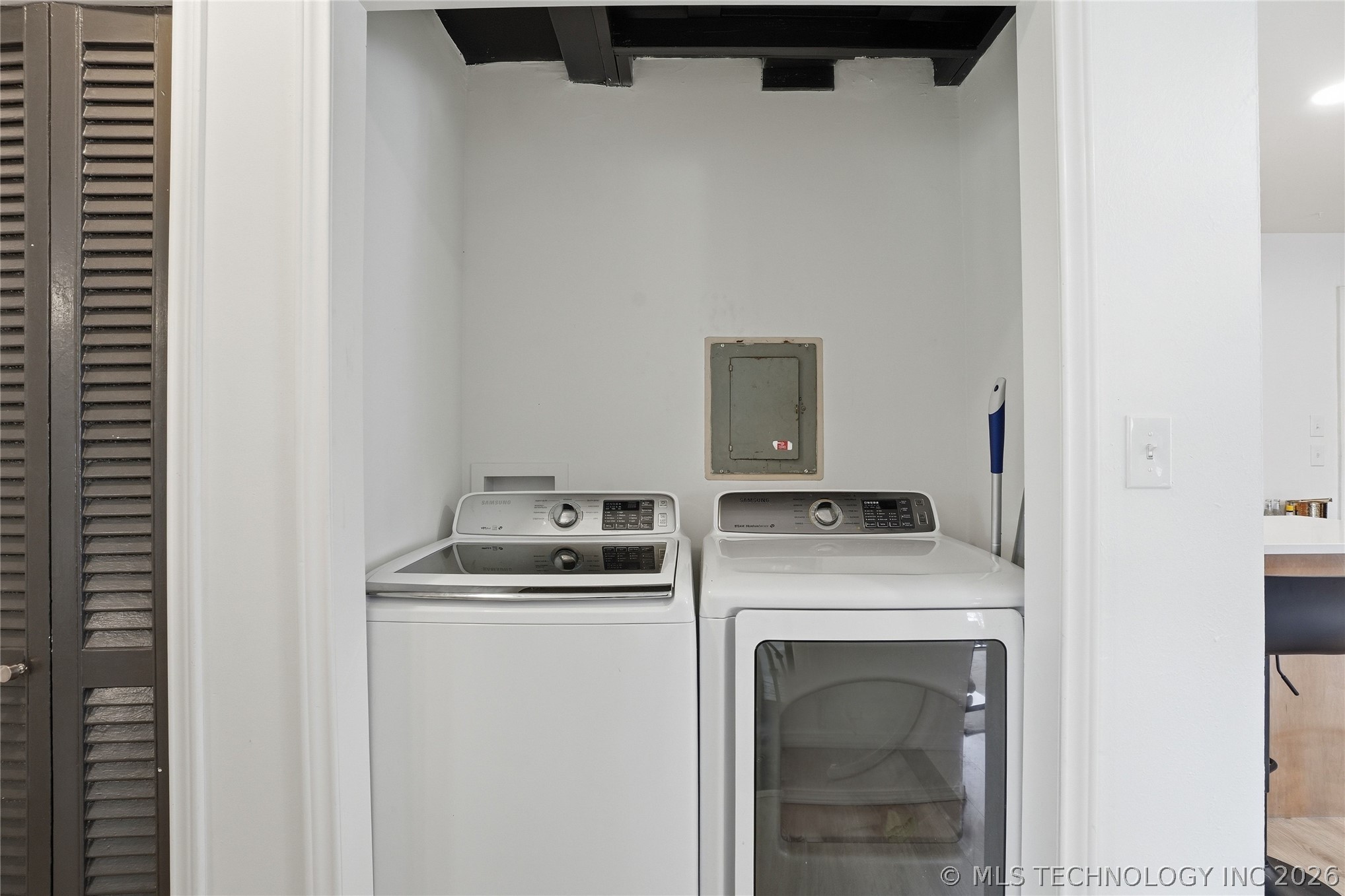 2515 S Florence Avenue 3 Property Photo 25