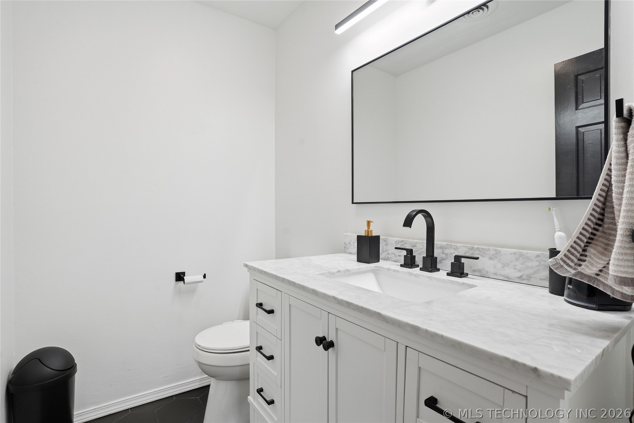 2515 S Florence Avenue 3 Property Photo 33