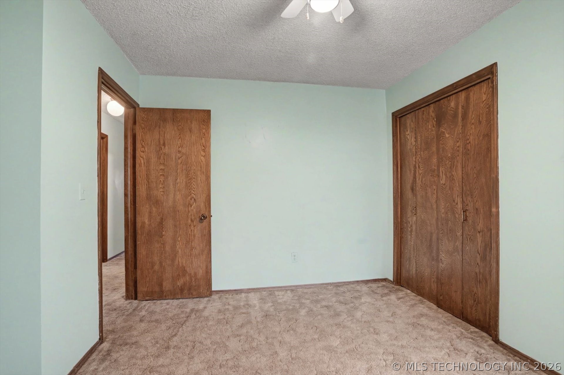 704 N Sioux Avenue Property Photo 22