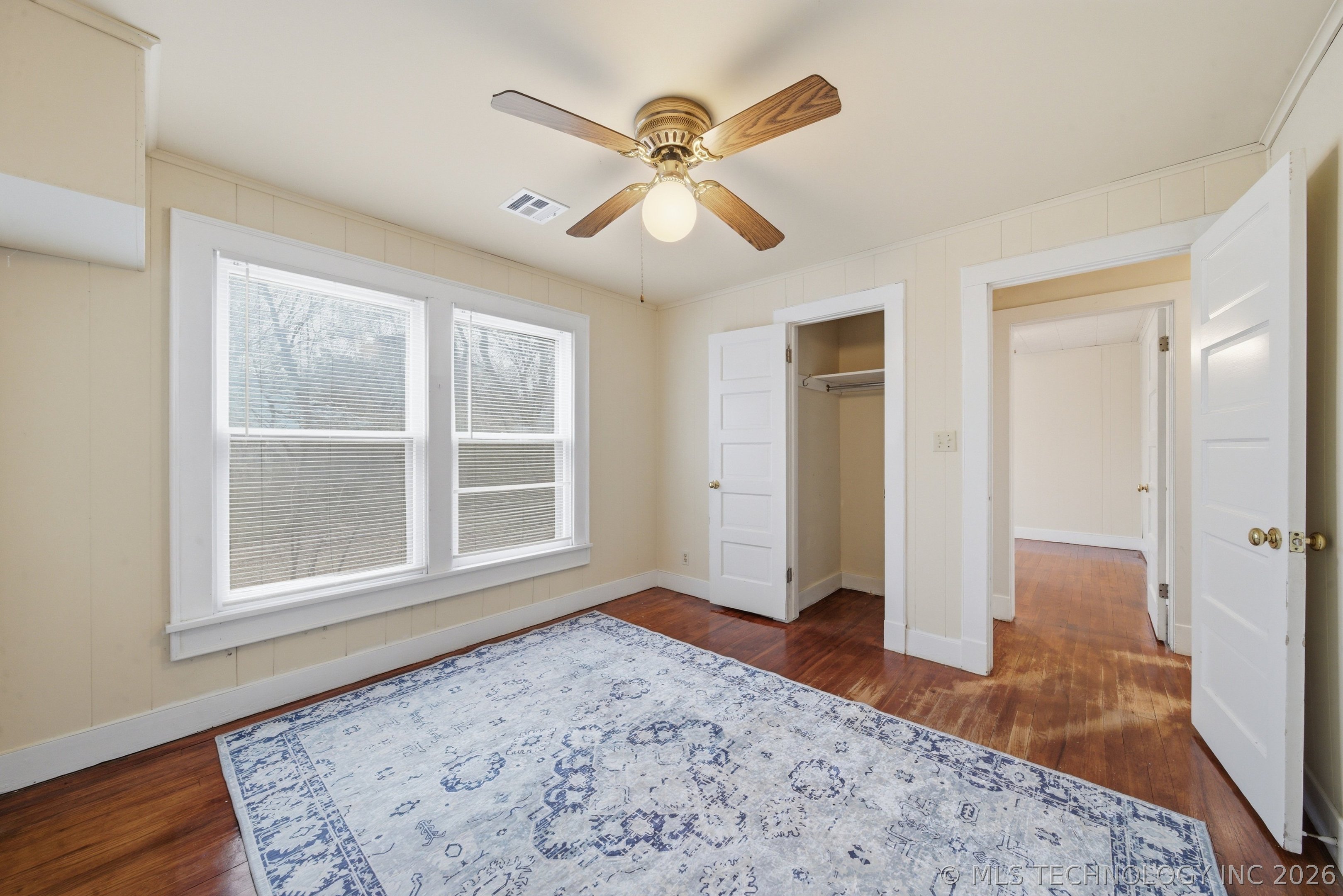 1313 E 66th Place Property Photo 22