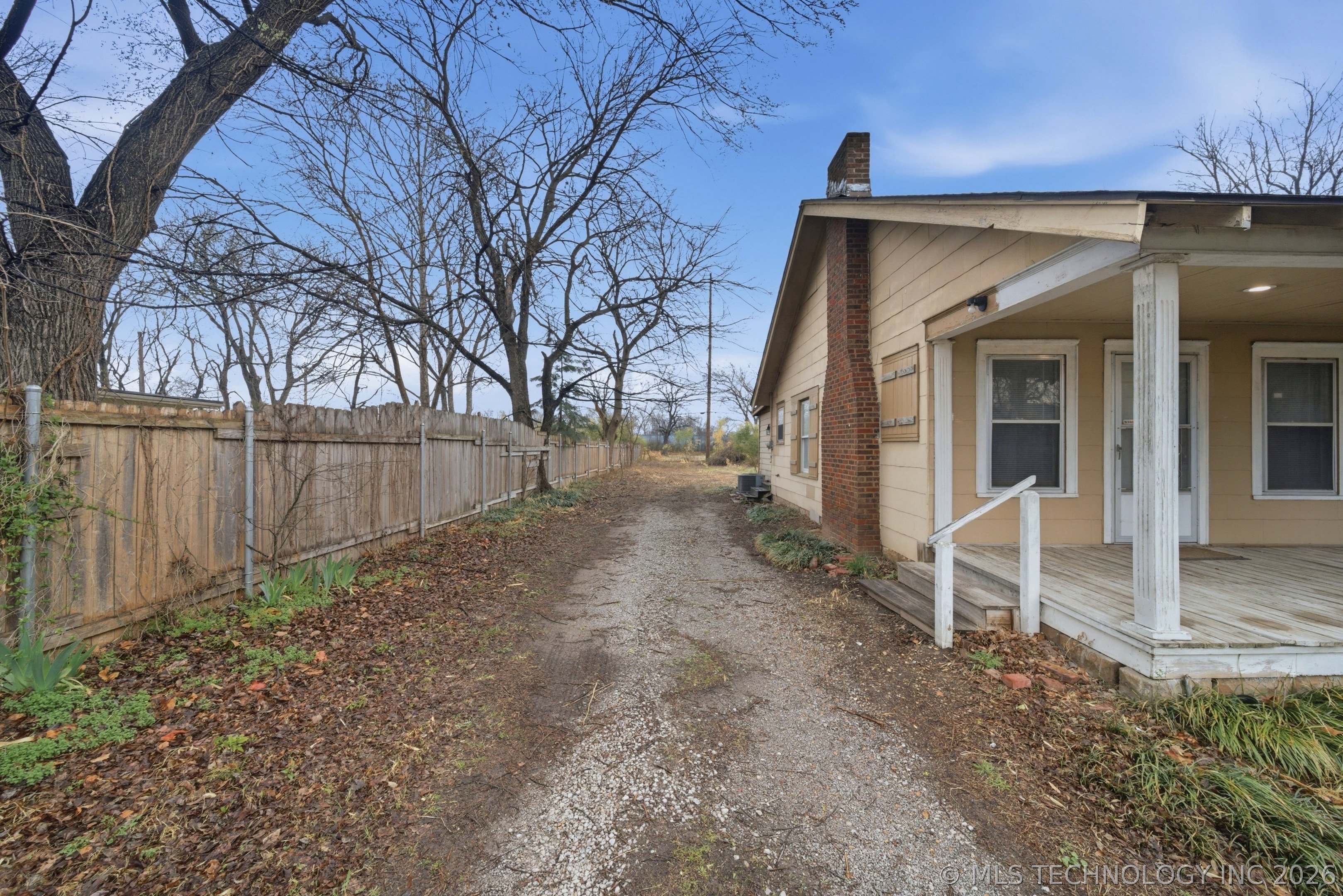 1313 E 66th Place Property Photo 29