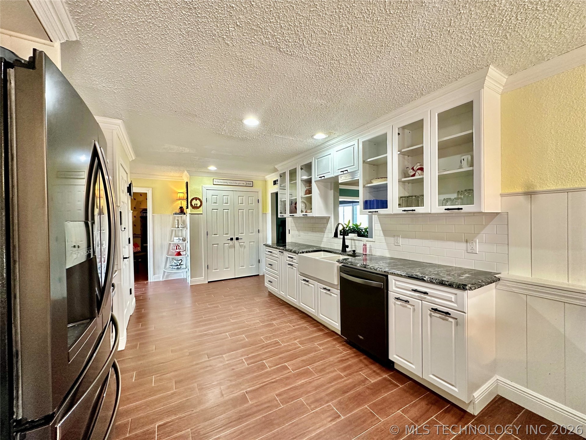 3530 W 73rd Street S Property Photo 9