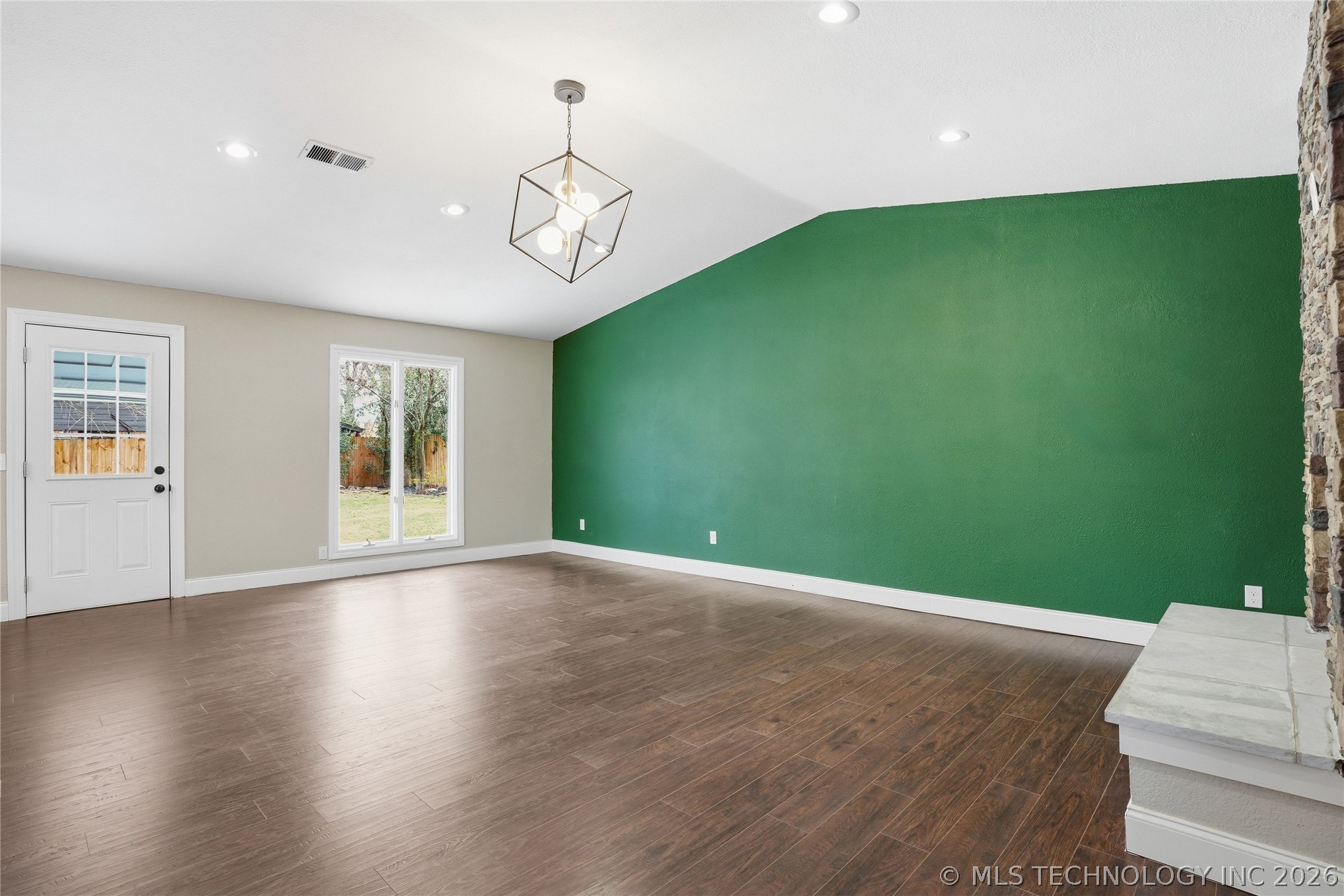 7805 S 70th East Avenue Property Photo 11