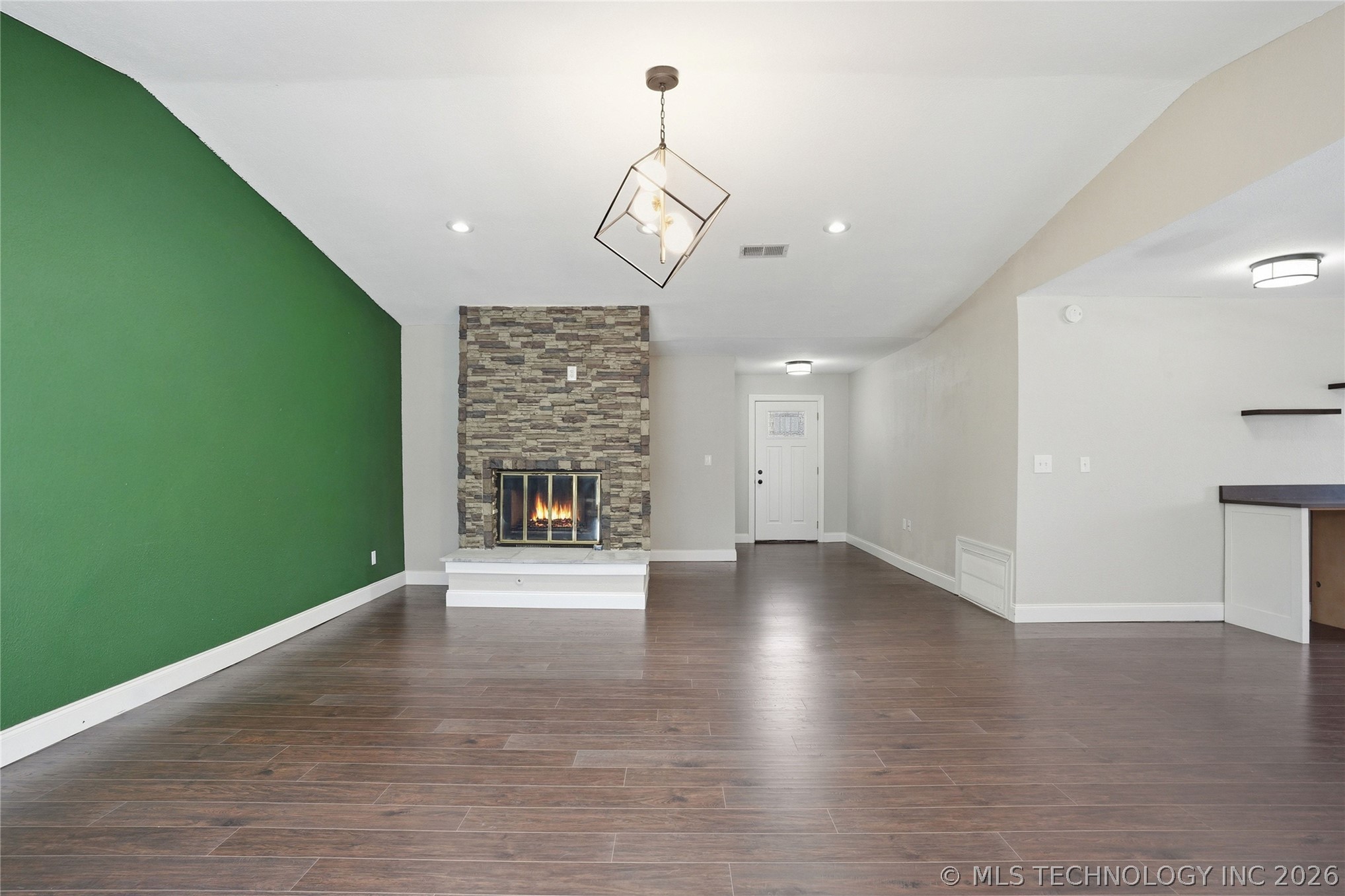 7805 S 70th East Avenue Property Photo 14