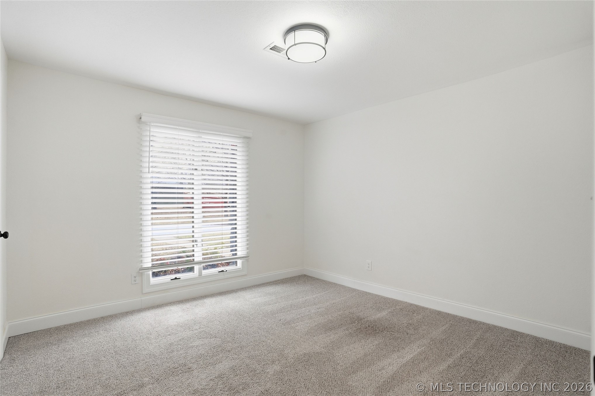 7805 S 70th East Avenue Property Photo 35
