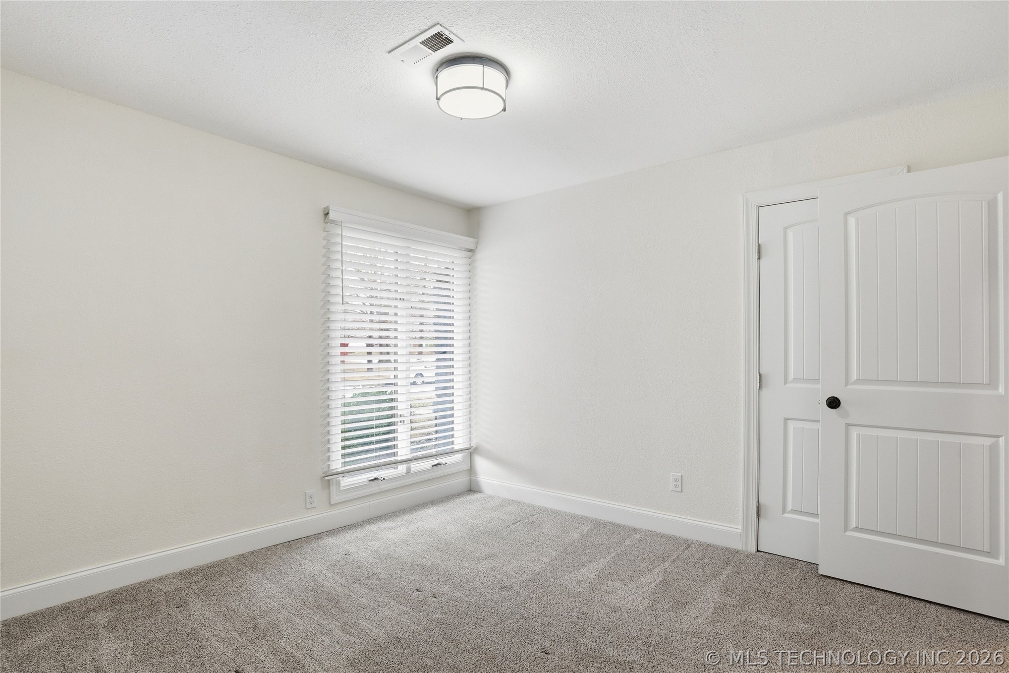 7805 S 70th East Avenue Property Photo 39