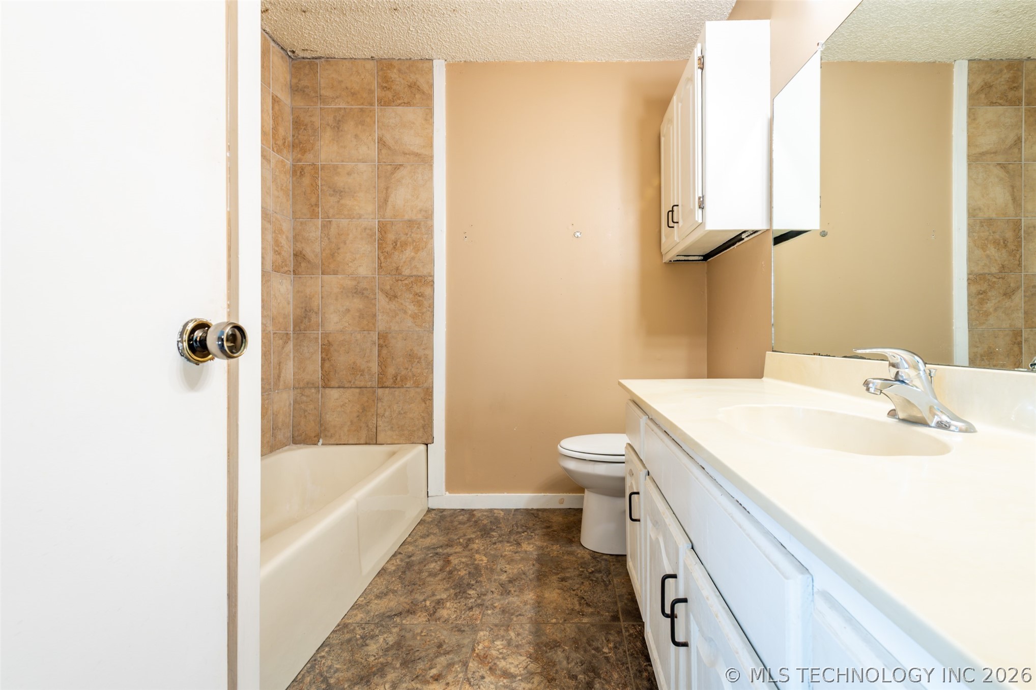 9364 S 89th East Avenue Property Photo 19