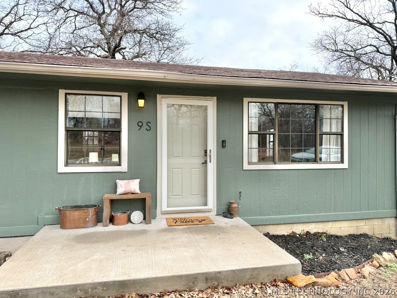 9 S Lake View Property Photo 4