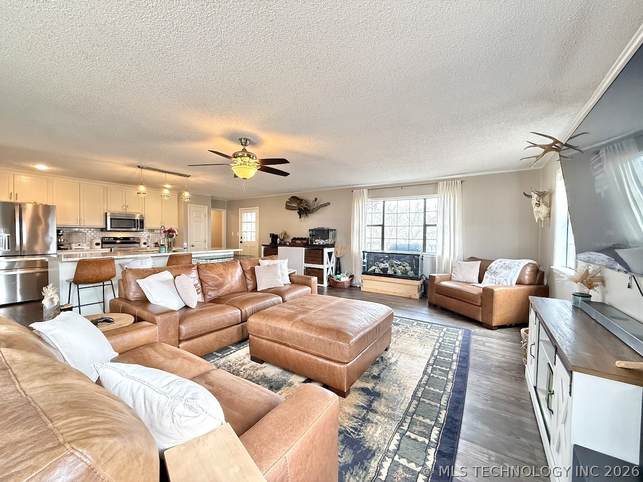 9 S Lake View Property Photo 13