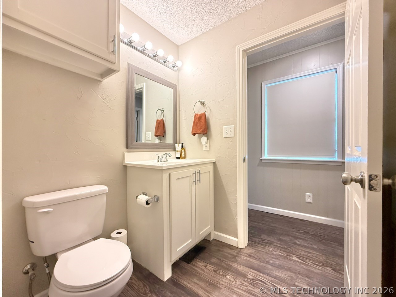 9 S Lake View Property Photo 18