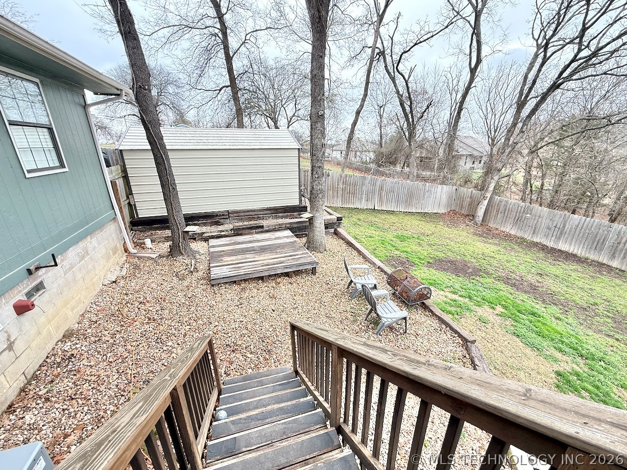 9 S Lake View Property Photo 23