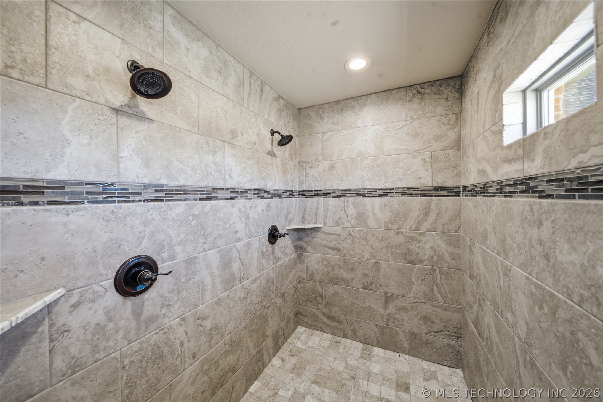 6502 N Oakwood Circle Property Photo 27