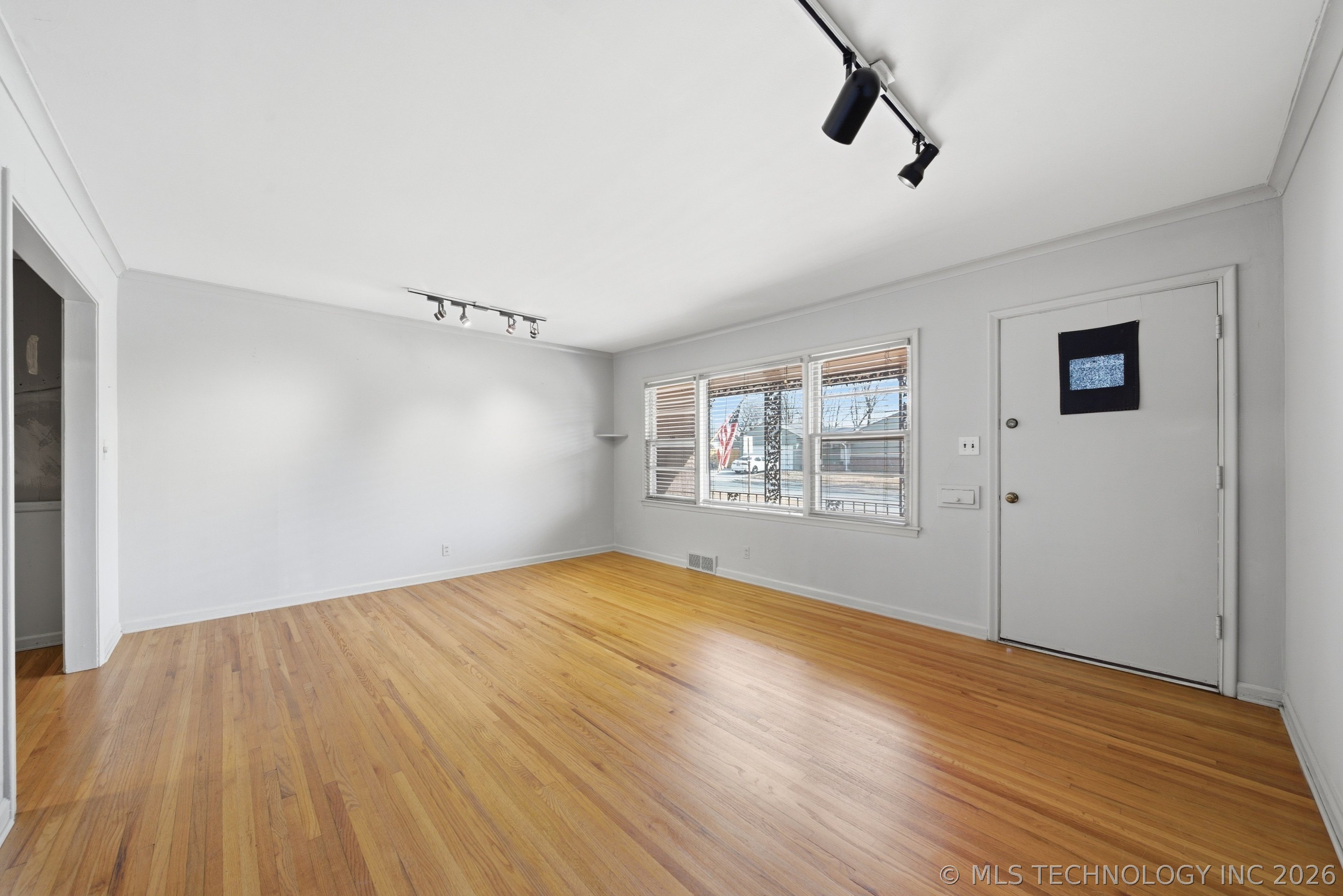 3624 S Pittsburg Avenue Property Photo 7