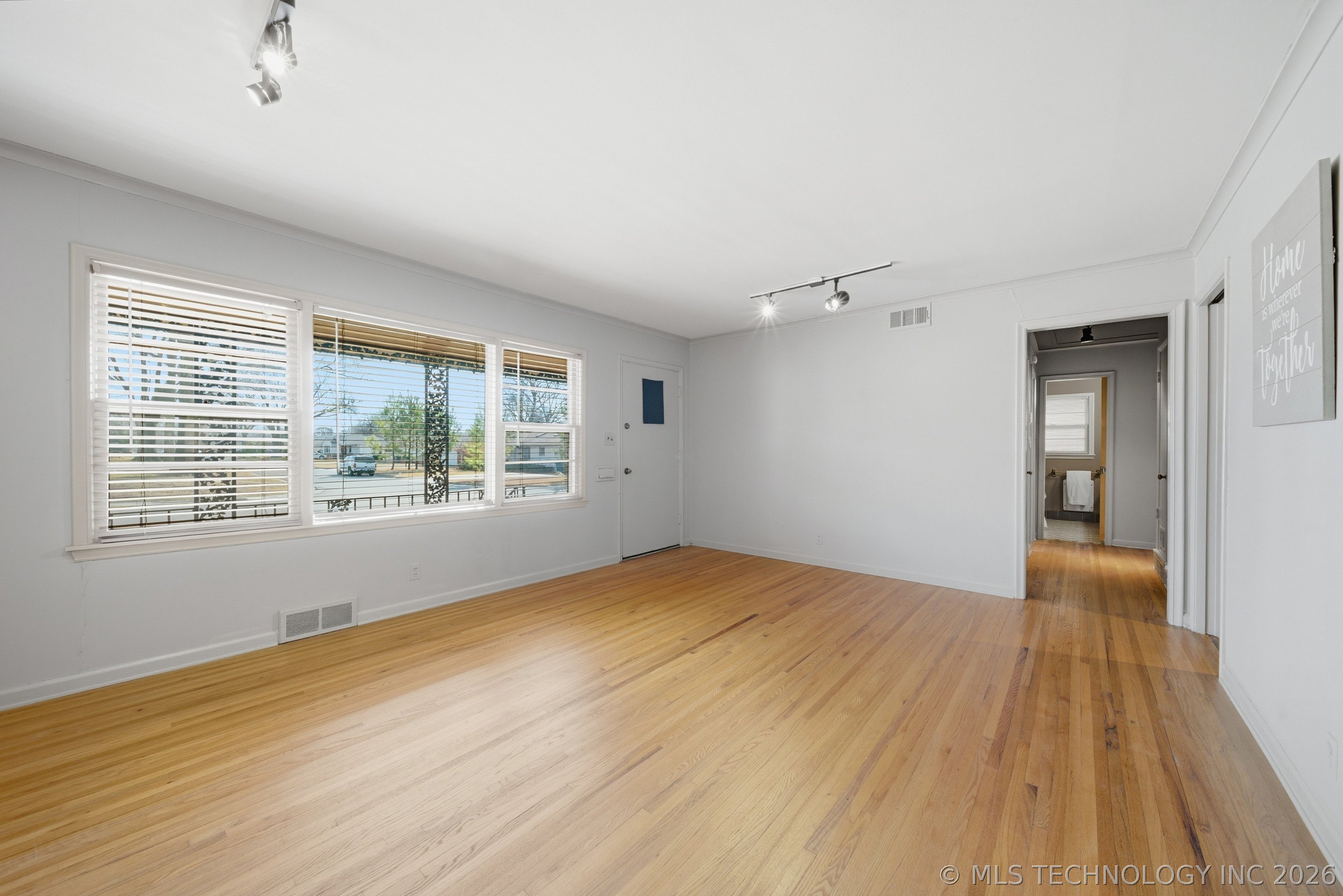 3624 S Pittsburg Avenue Property Photo 8