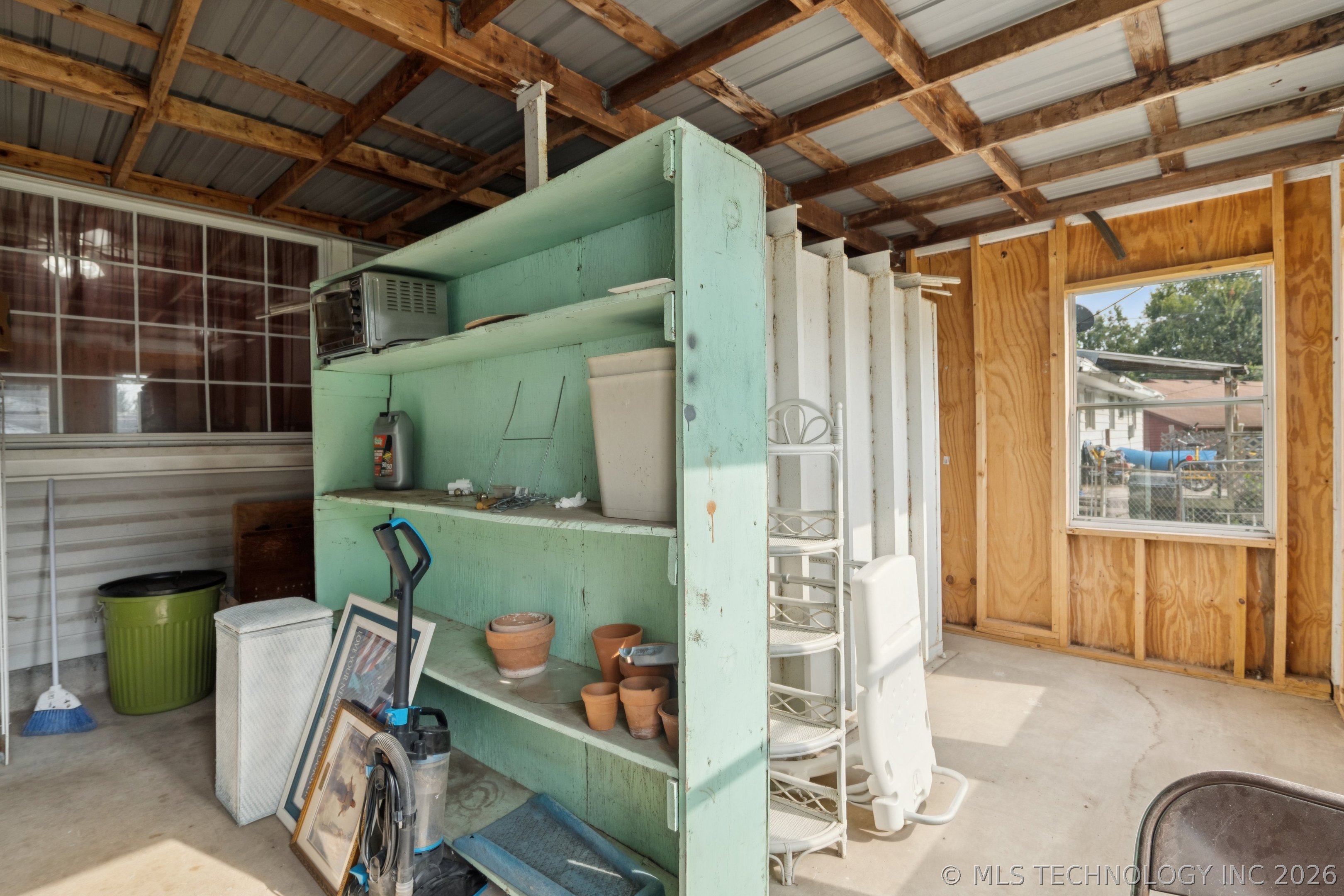116 N 43rd West Avenue Property Photo 22