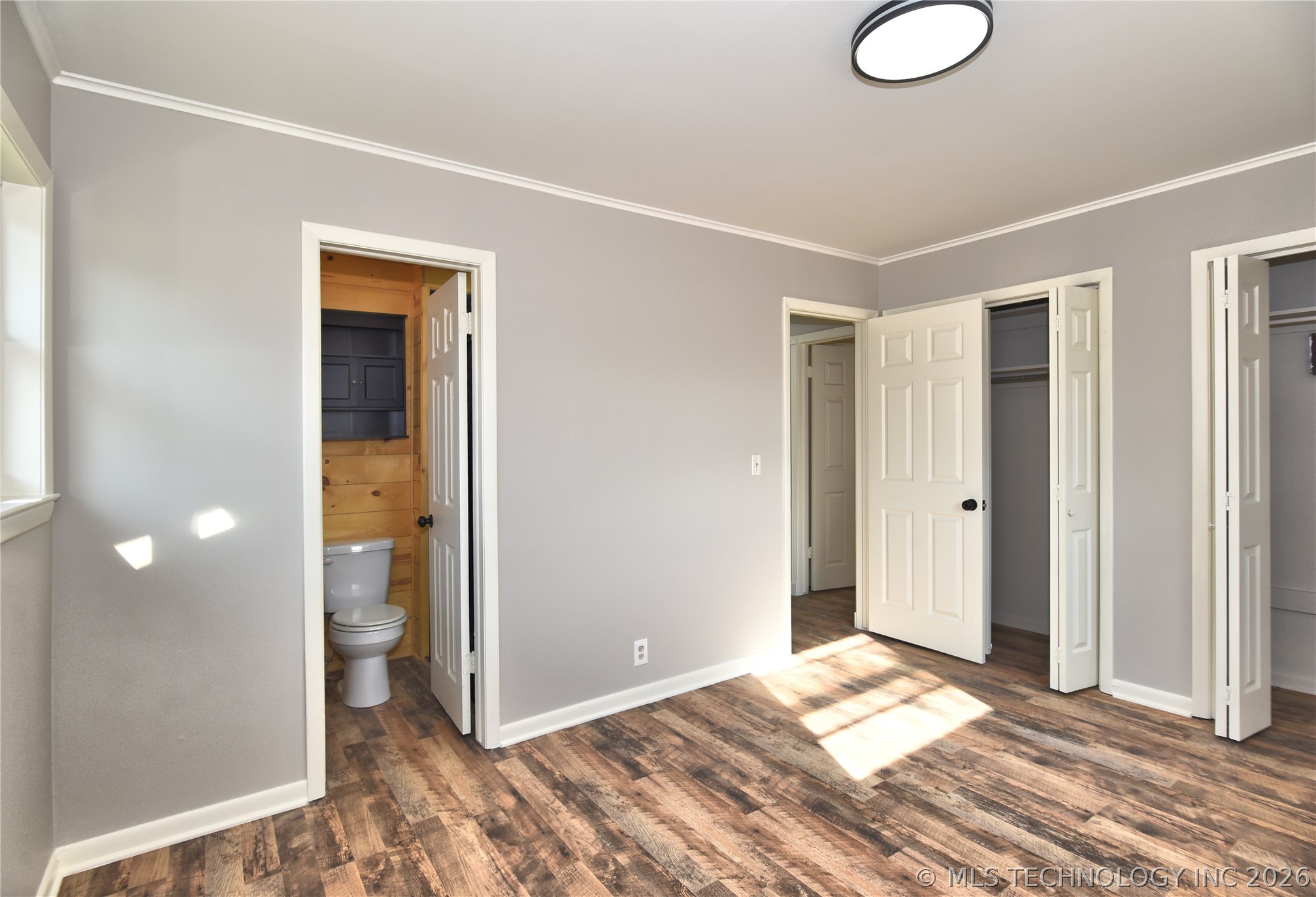 105 E Saddle Rock Road Property Photo 26