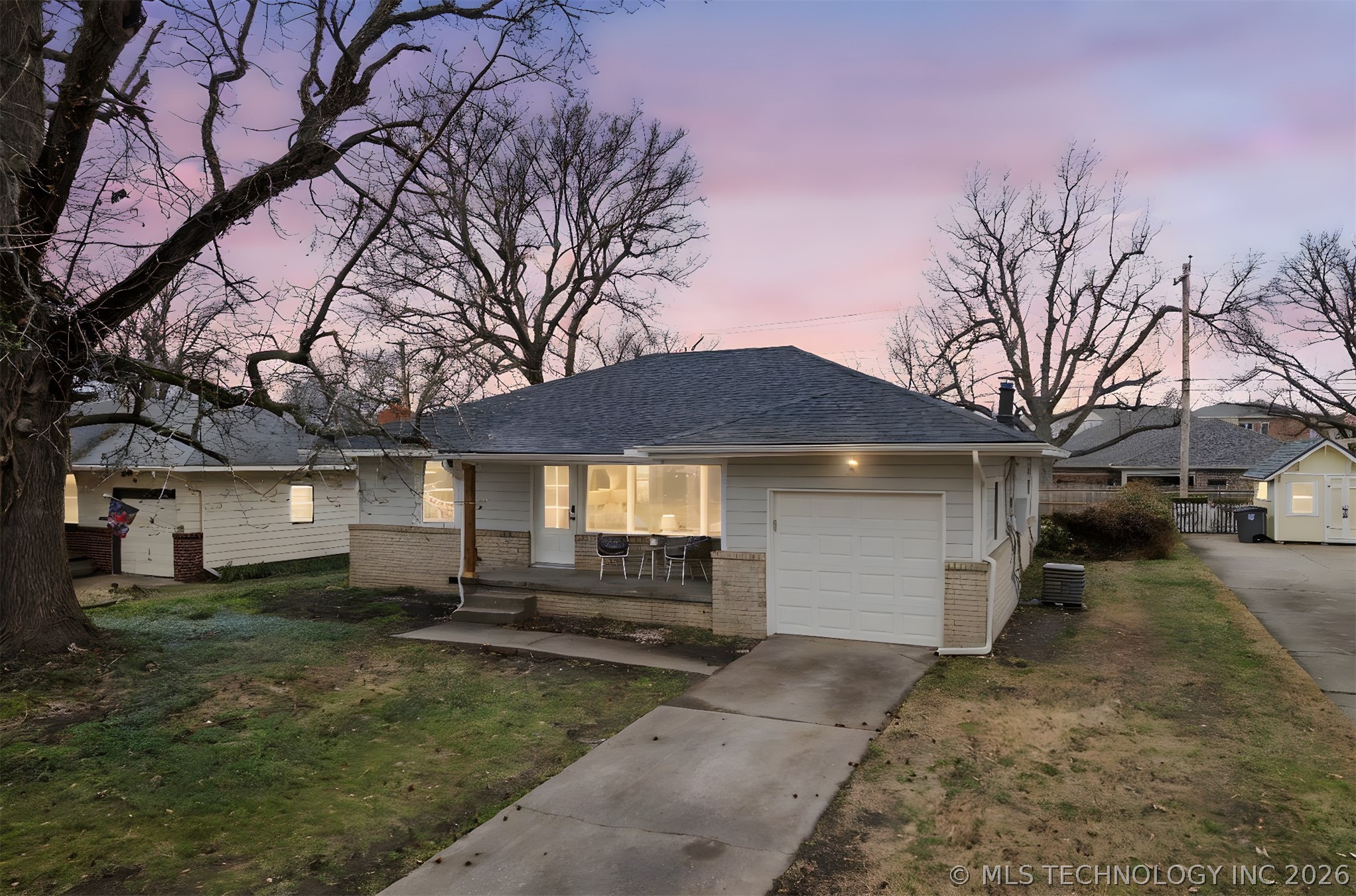 3136 S Toledo Avenue Property Photo 2