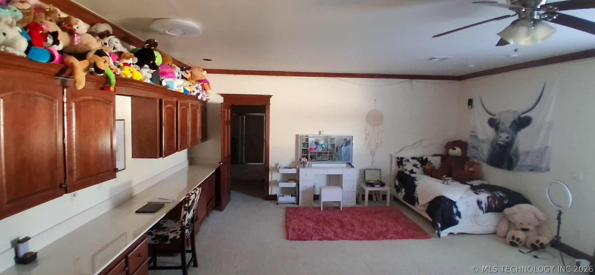 1241 Circle Drive Drive Property Photo 4