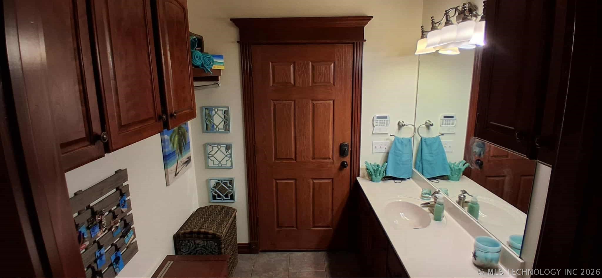 1241 Circle Drive Drive Property Photo 17
