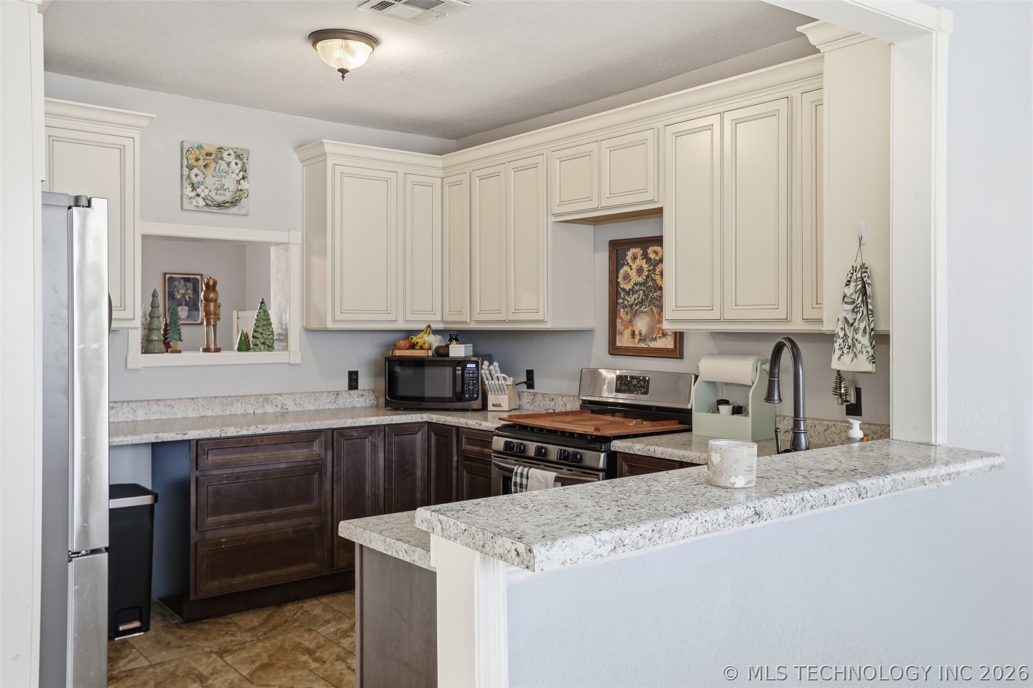 2607790 Property Photo 13